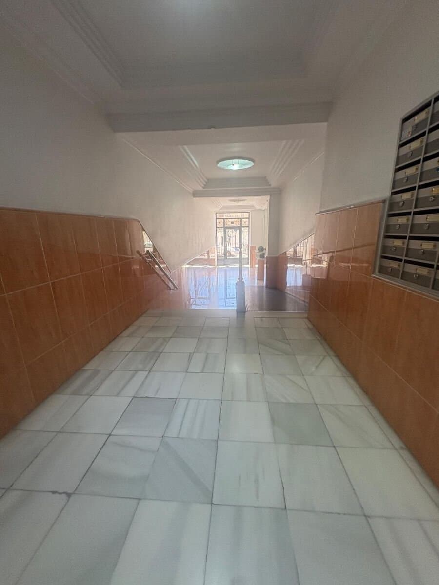 2-Bedroom Apartment in Playa del Cura, Torrevieja - 35