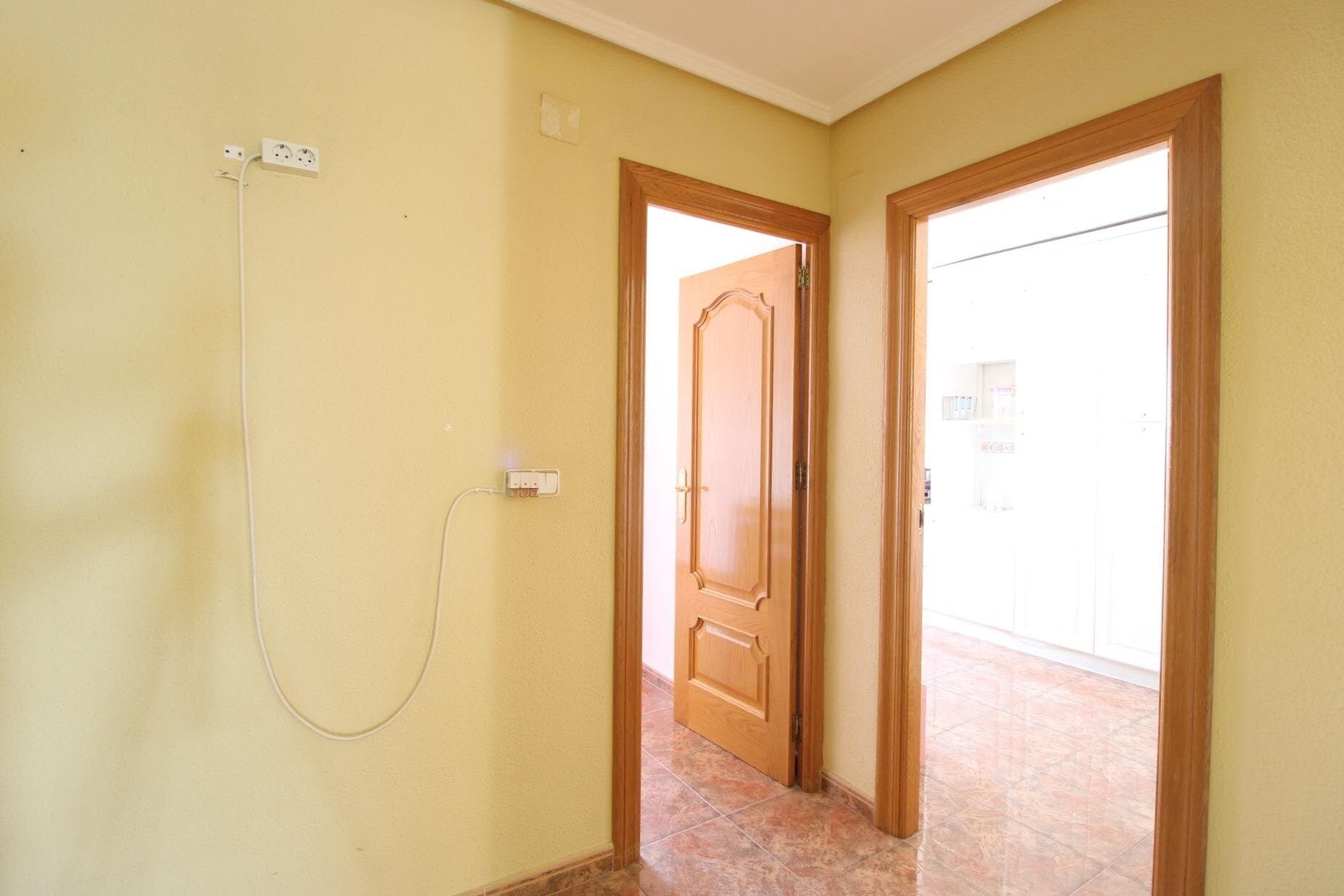 3-Bedroom Apartment in Torrevieja - 14
