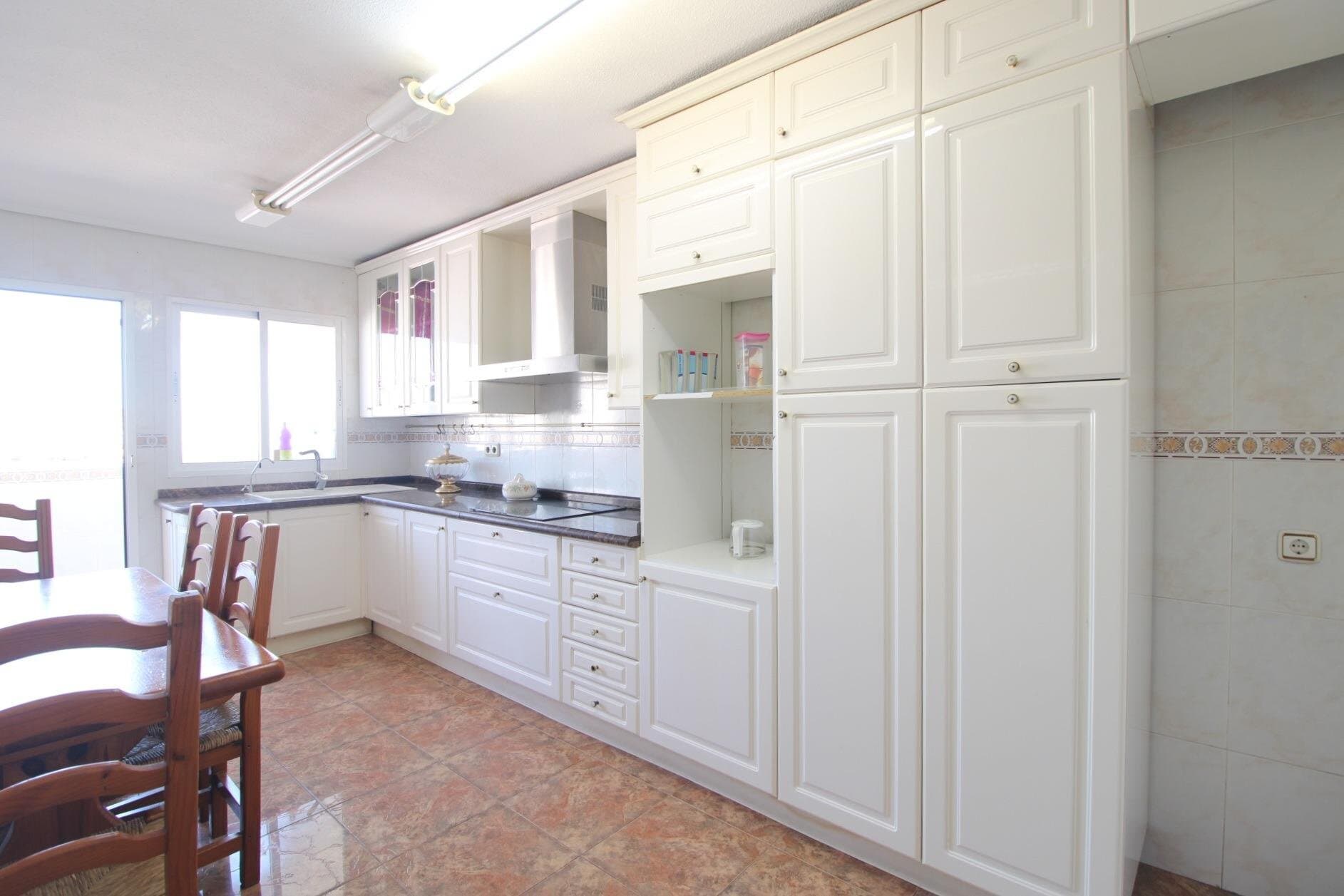 3-Bedroom Apartment in Torrevieja - 5