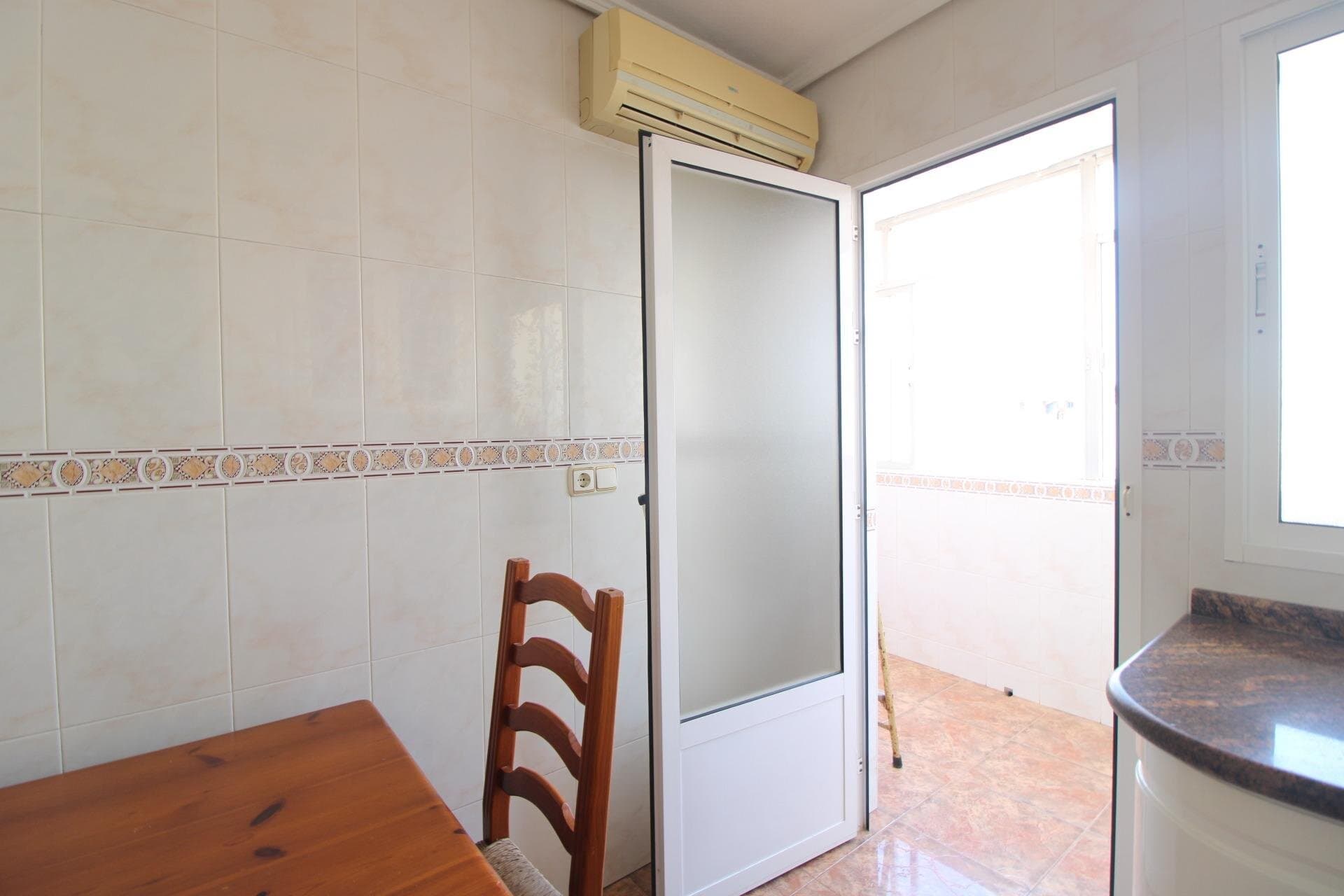 3-Bedroom Apartment in Torrevieja - 6