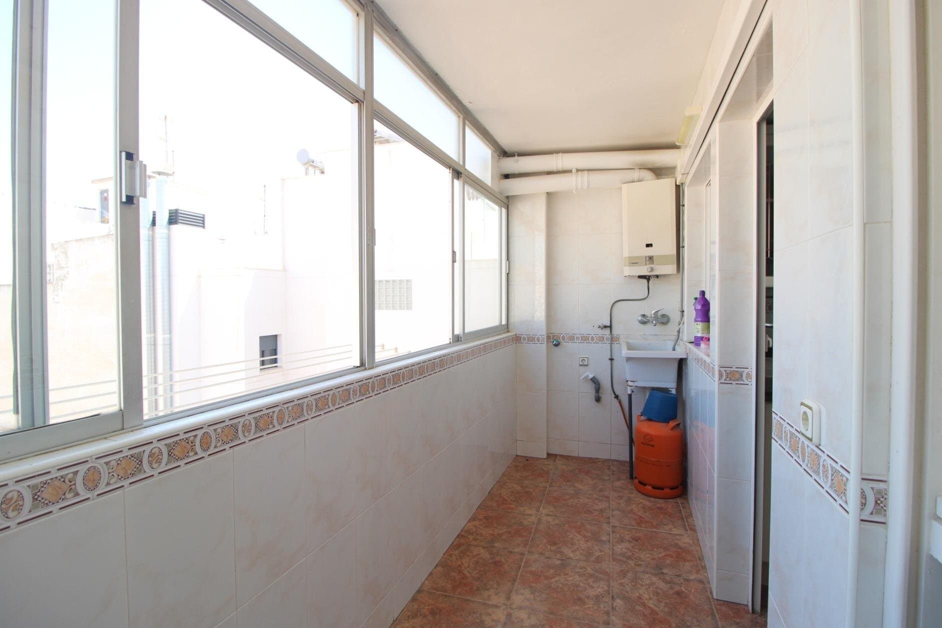 3-Bedroom Apartment in Torrevieja - 7