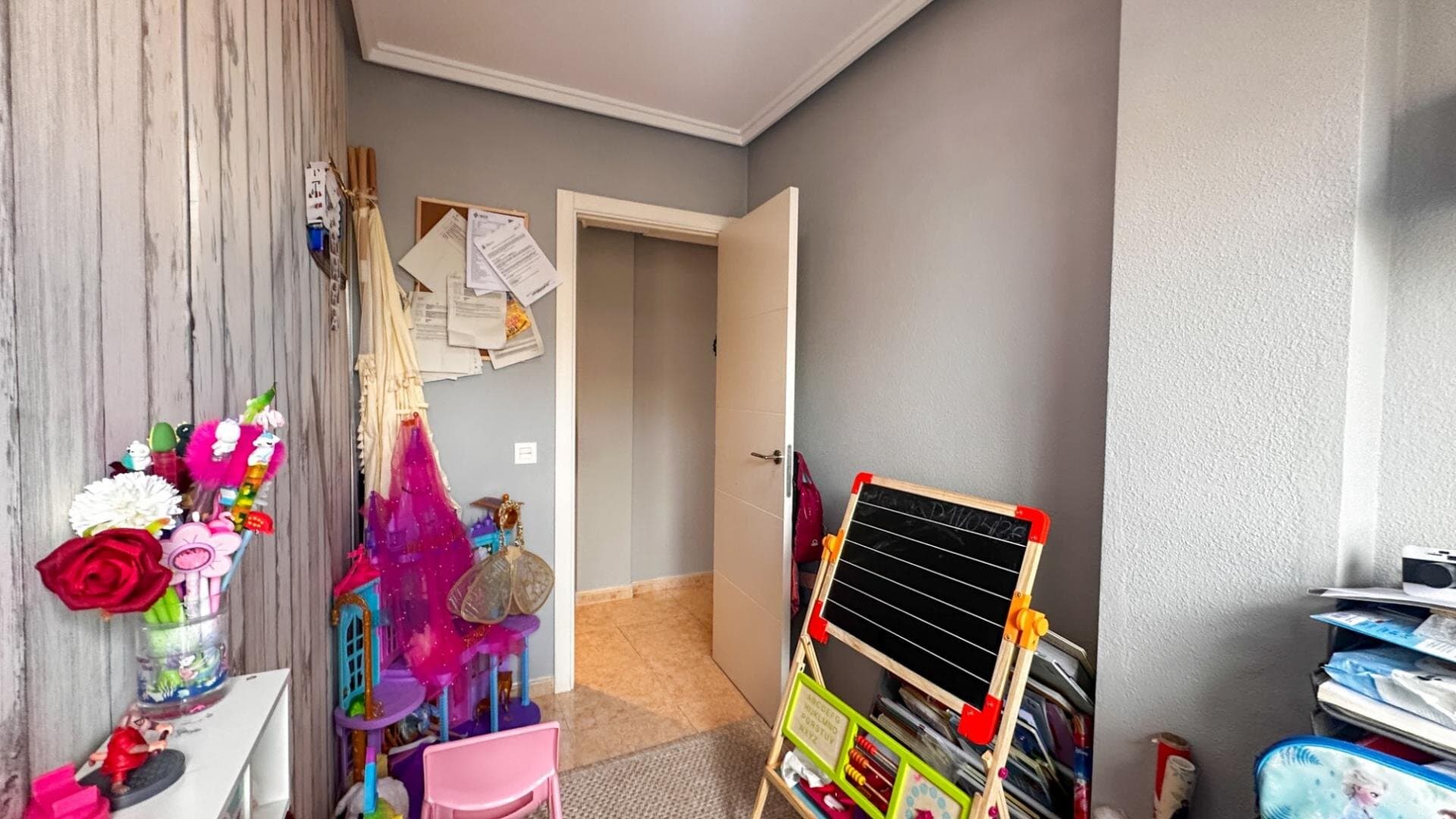 3-Bedroom Apartment in Centro, Torrevieja - 12