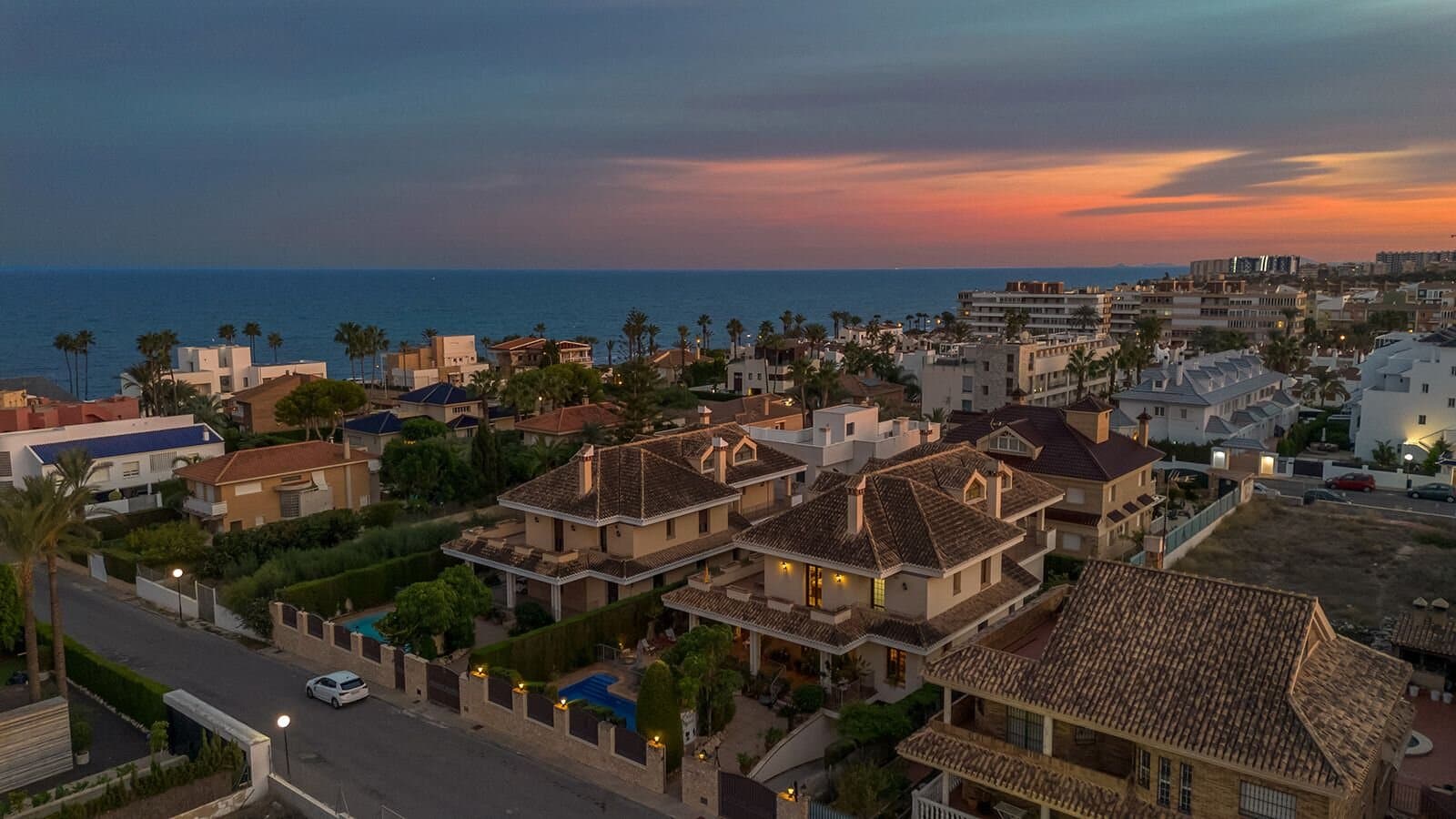 6-Bedroom Villa in La Veleta, Torrevieja - 8