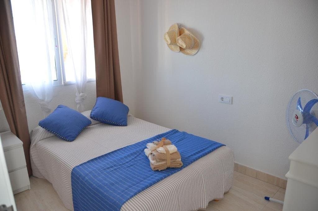 3-Bedroom Bungalow in Los Europeos, Torrevieja - 21