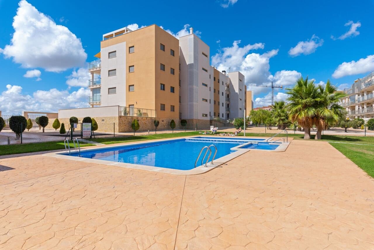Apartamento de 2 Dormitorios en Los Dolses, Orihuela Costa - 2