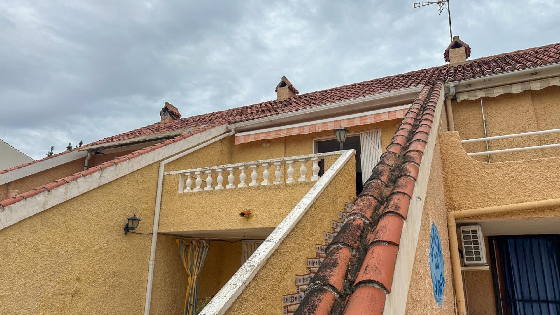 Casa de 2 Dormitorios en La Florida, Orihuela Costa - 2