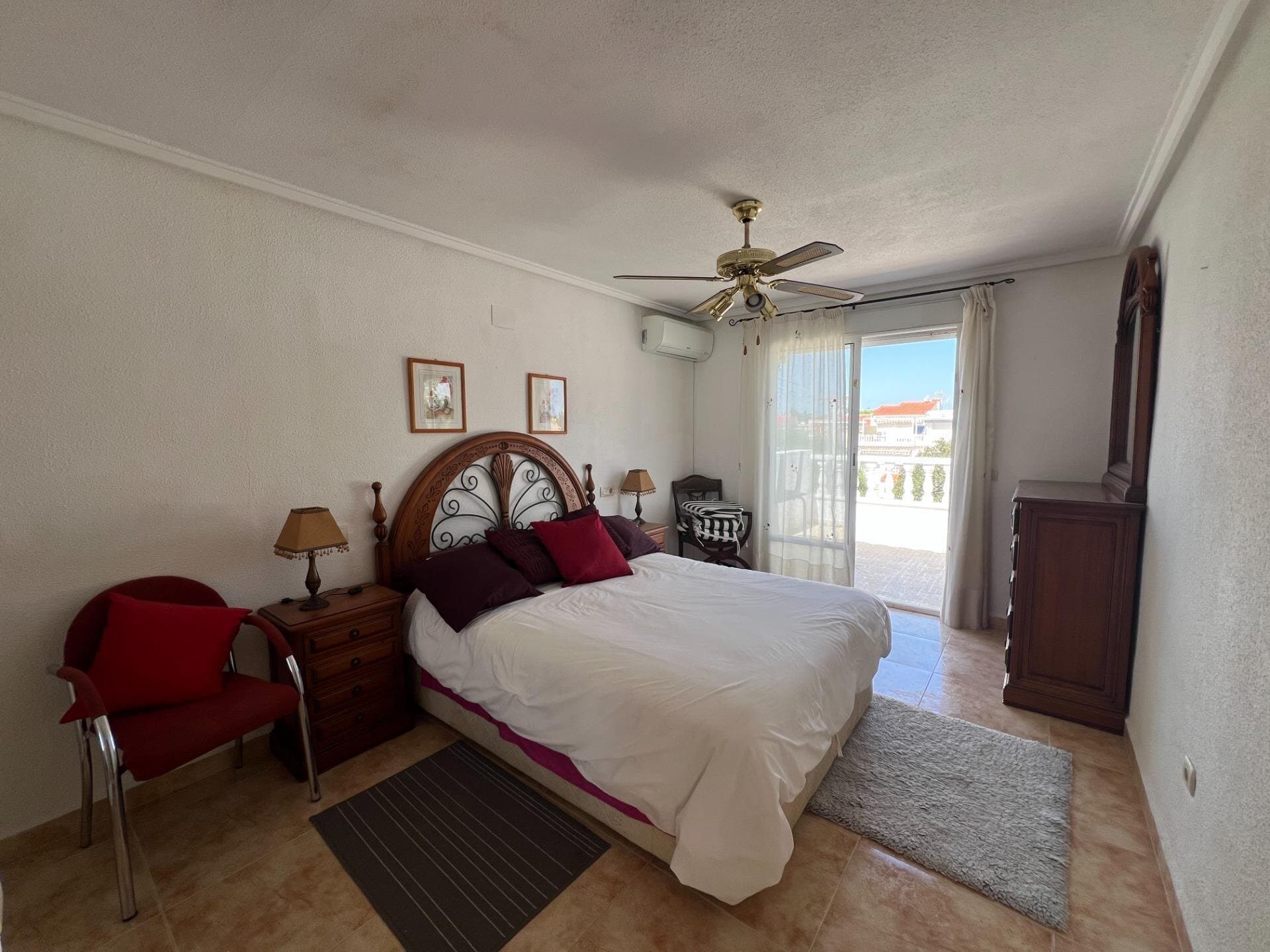 Casa de 3 Dormitorios en San Luis, Torrevieja - 5