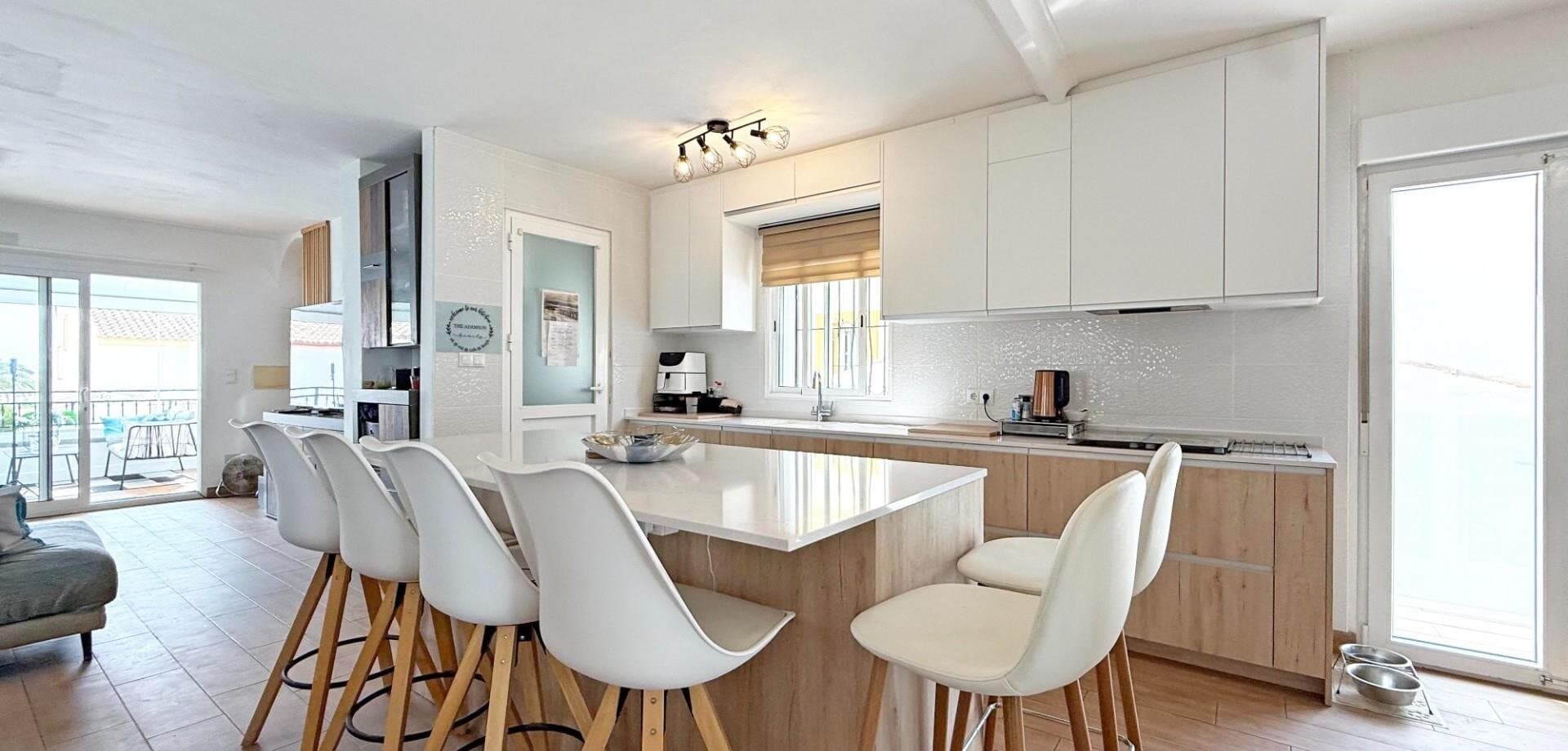 Villa de 3 Chambres à Villamartín-las Filipinas, Orihuela Costa - 28