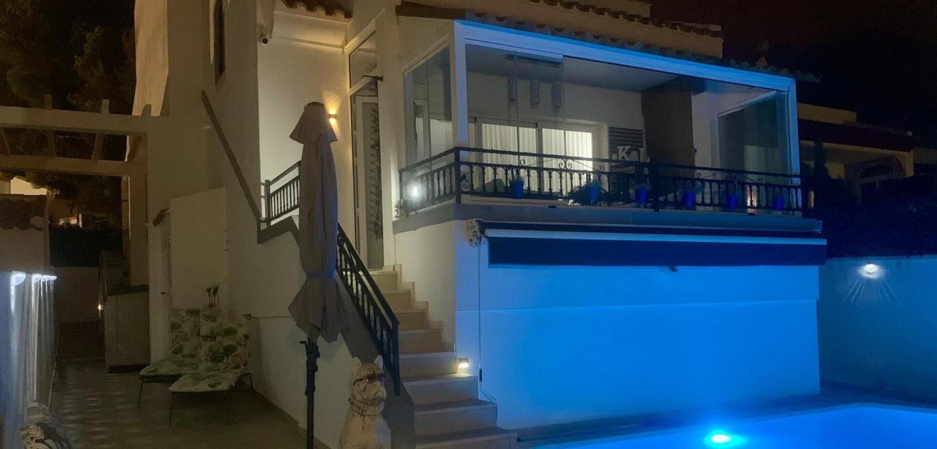 Villa de 3 Chambres à Villamartín-las Filipinas, Orihuela Costa - 40