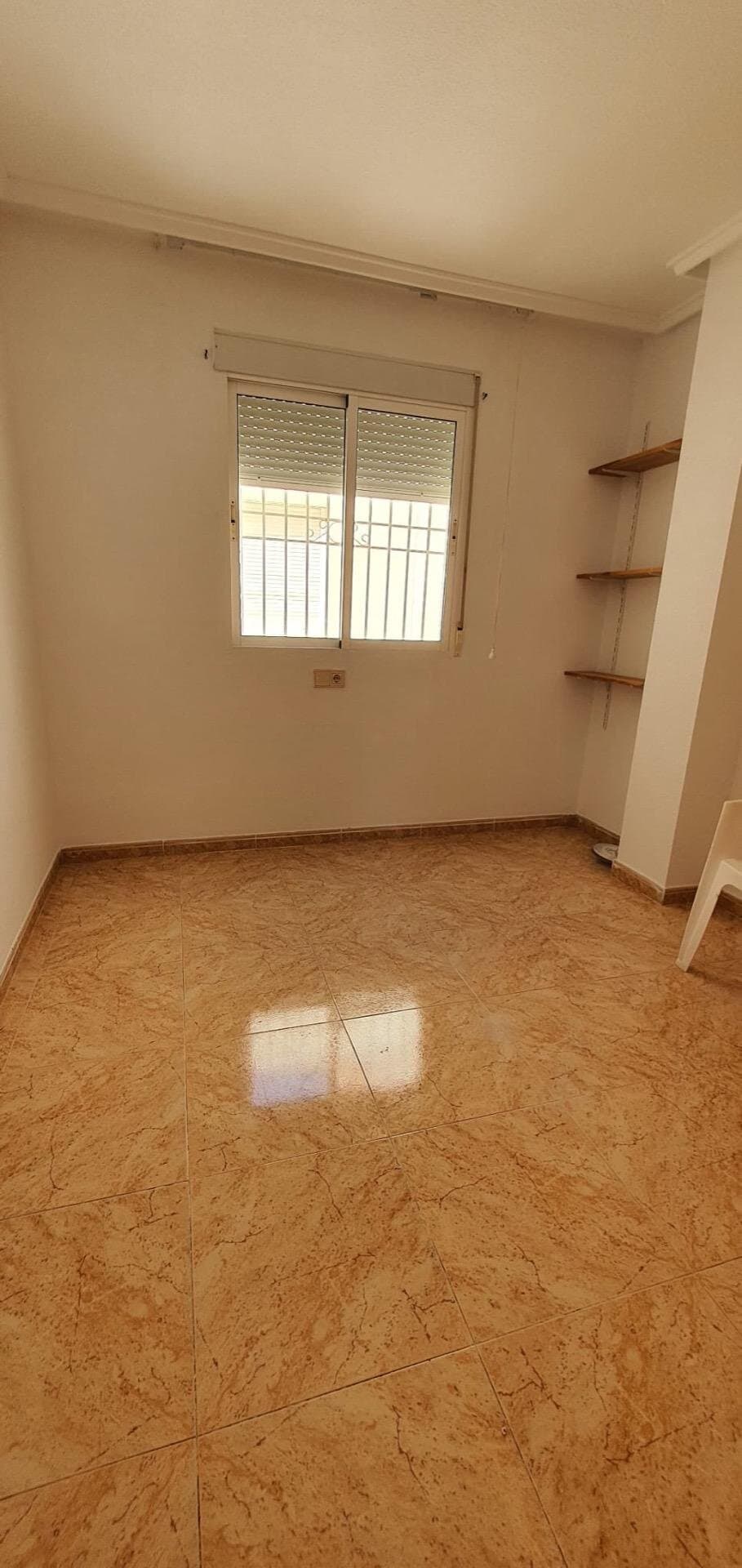 2-Bedroom Penthouse in Centro, Torrevieja - 13