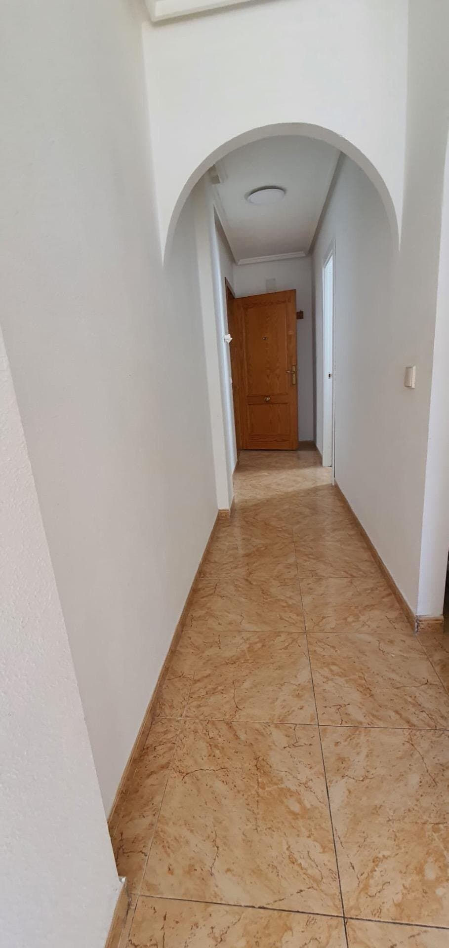 2-Bedroom Penthouse in Centro, Torrevieja - 17