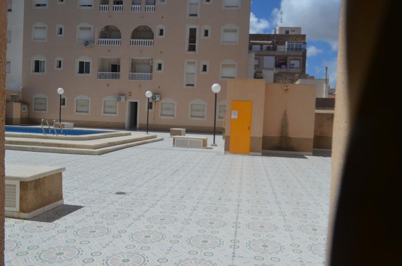 2-Bedroom Penthouse in Centro, Torrevieja - 19