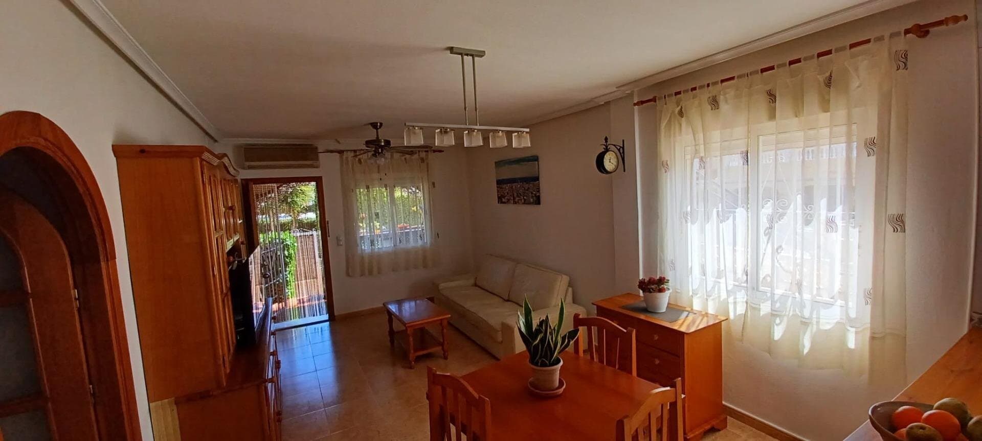 Casa de 3 Dormitorios en La Chismosa, Orihuela Costa - 3