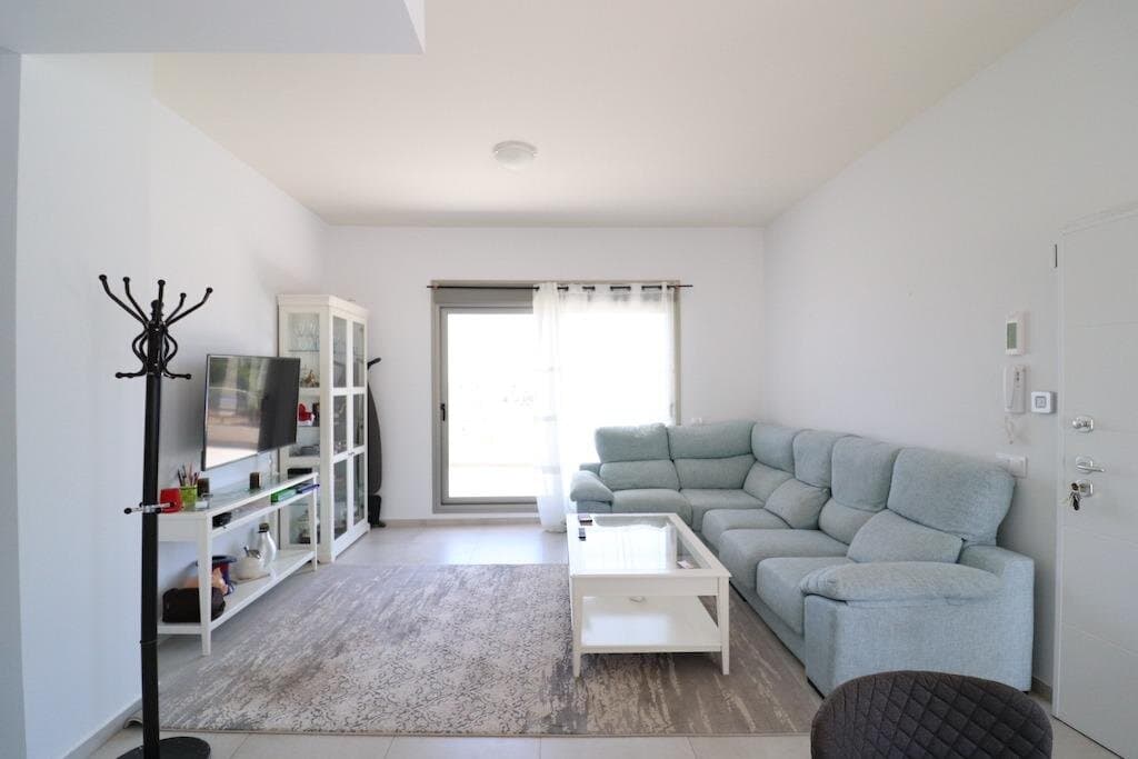 Villa de 3 Dormitorios en Bellavista, San Miguel de Salinas - 8