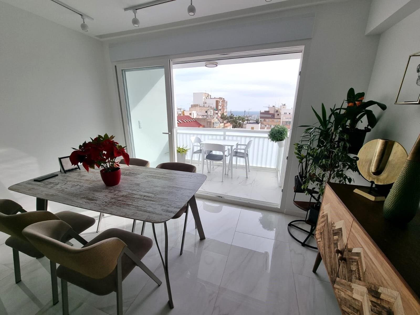 2-Bedroom Apartment in Torrevieja - 3
