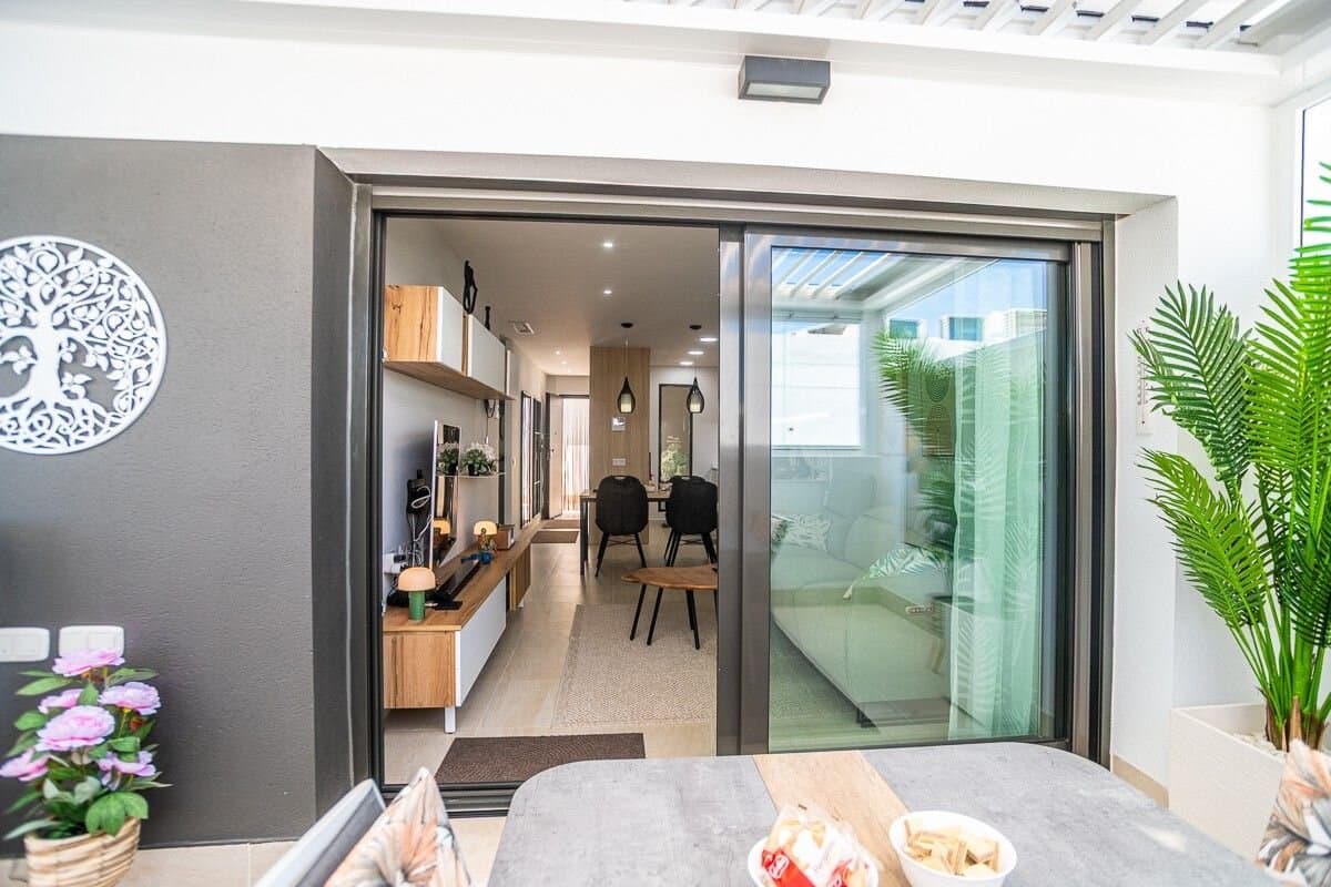 3-Bedroom Apartment in Lago Jardin, Torrevieja - 42