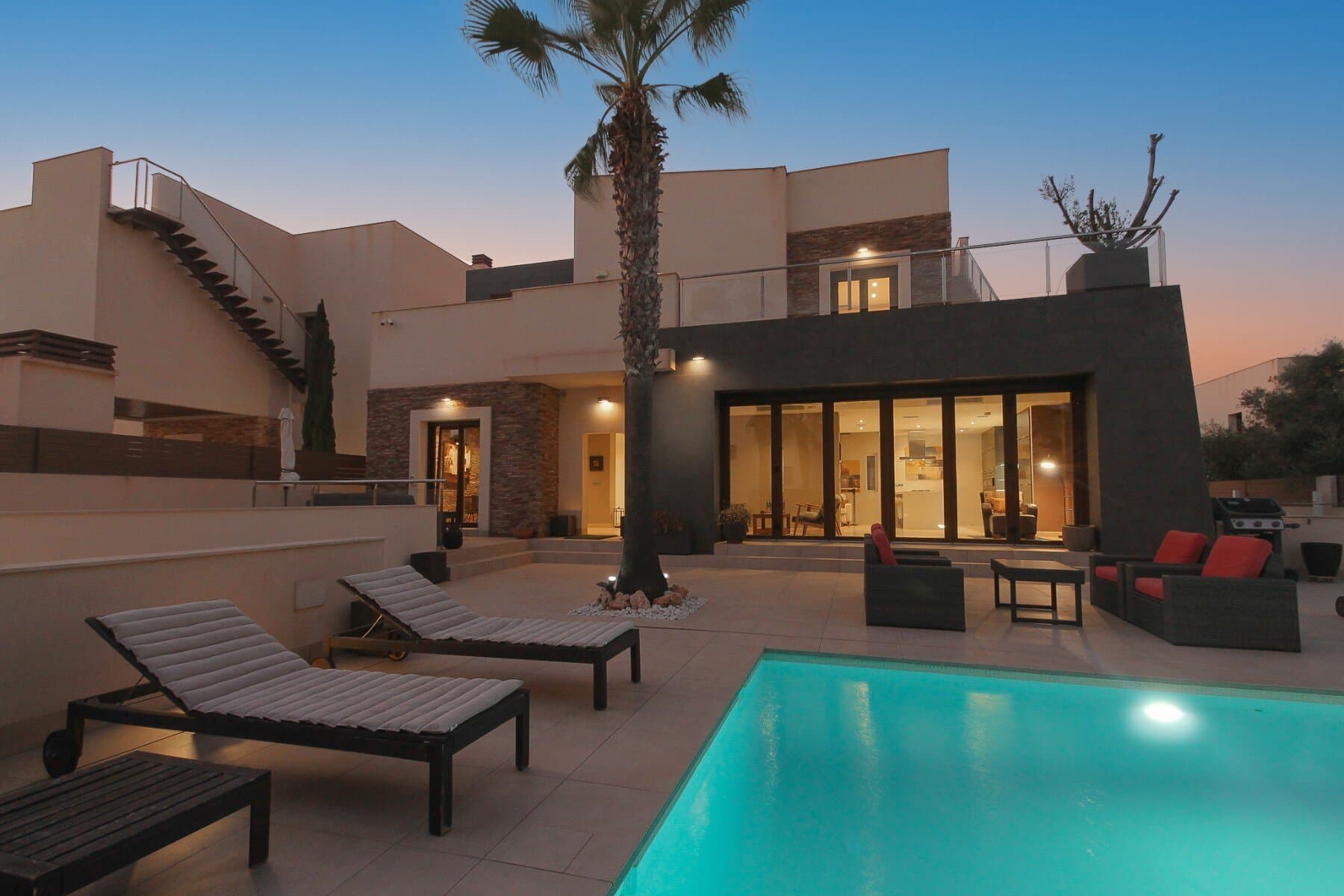 Villa de 4 Dormitorios en Torreblanca, Torrevieja - 3