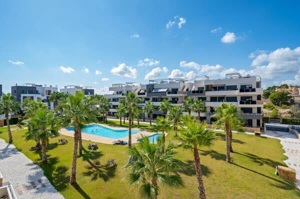 Apartment in Orihuela Costa