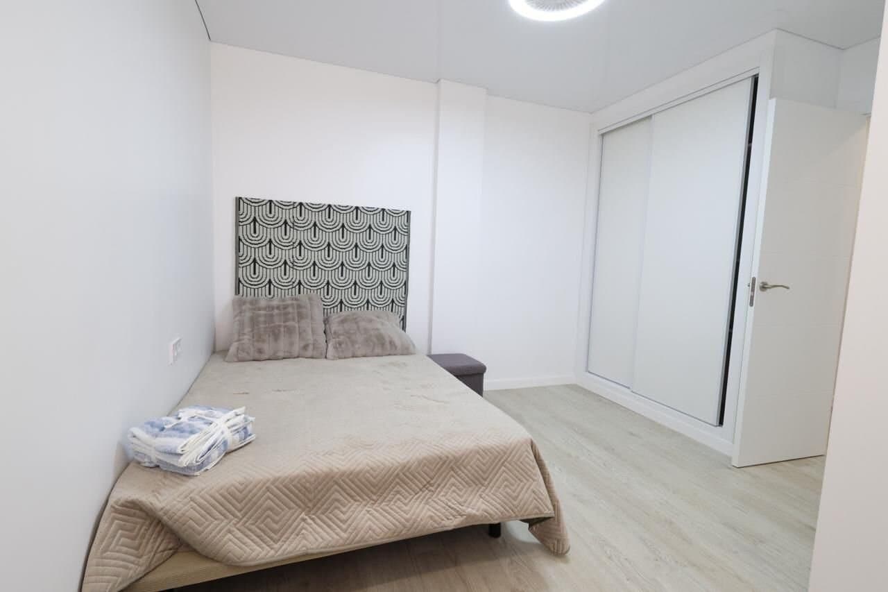 3-Bedroom Apartment in Centro, Torrevieja - 10