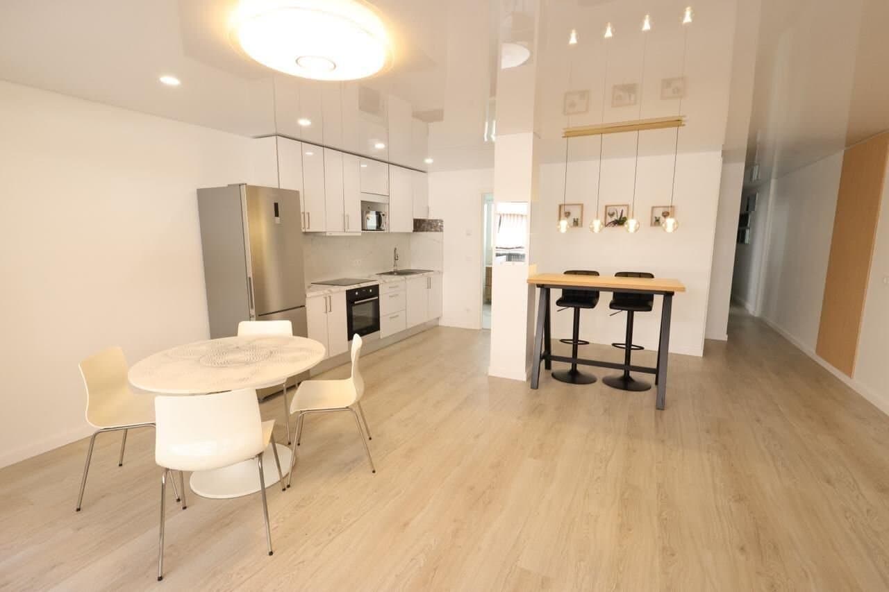 3-Bedroom Apartment in Centro, Torrevieja - 2