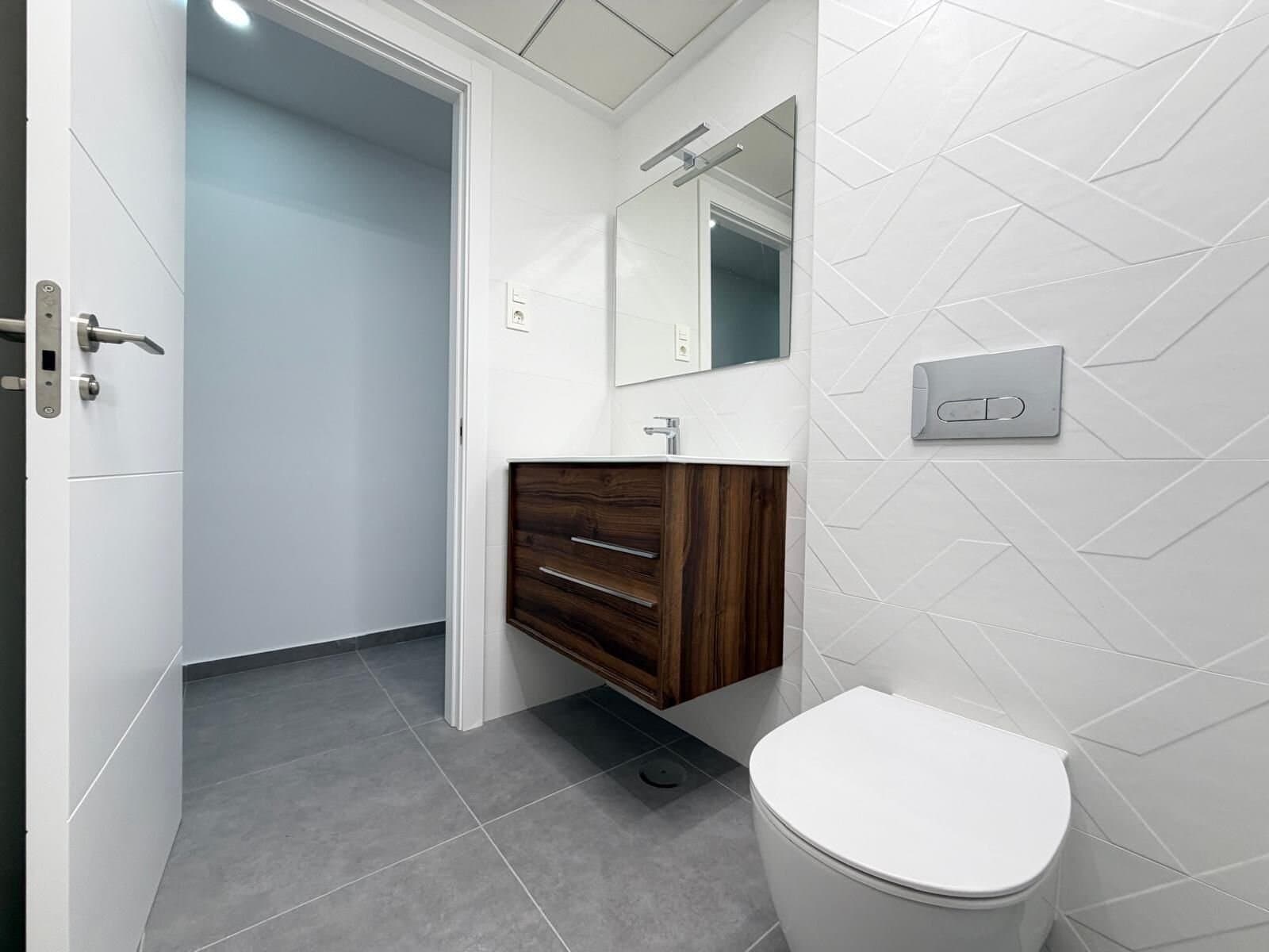 3-Bedroom Apartment in Estacion de Autobuses, Torrevieja - 15