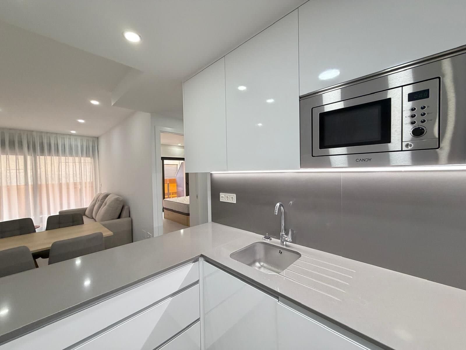 3-Bedroom Apartment in Estacion de Autobuses, Torrevieja - 22