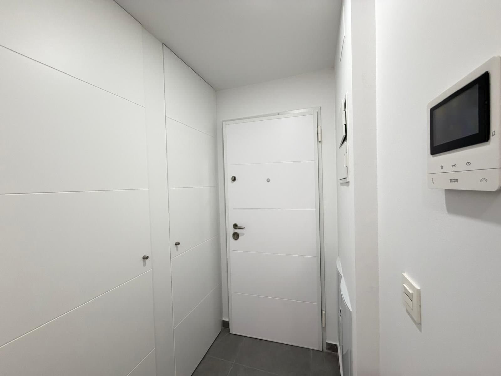 3-Bedroom Apartment in Estacion de Autobuses, Torrevieja - 3