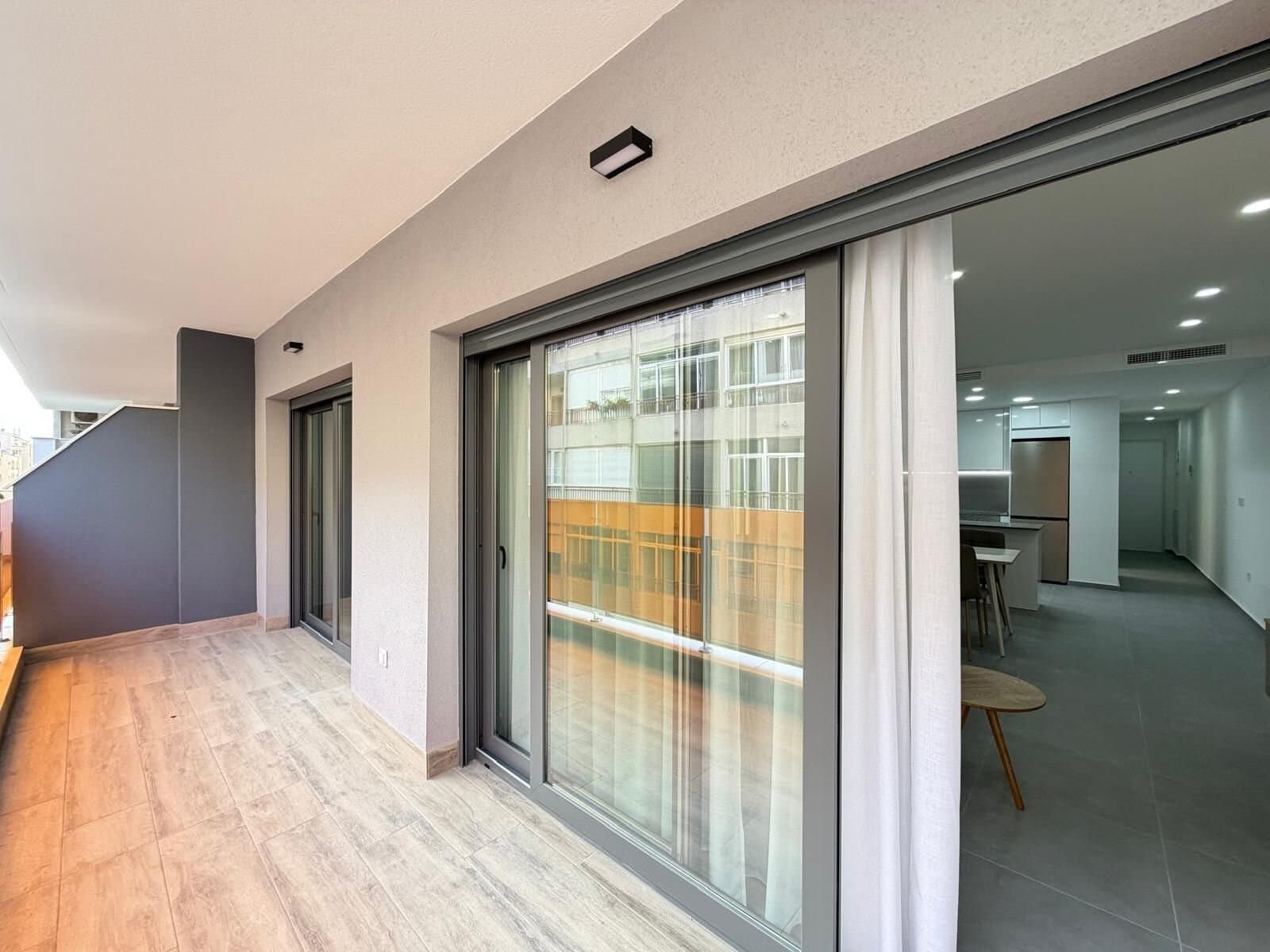 3-Bedroom Apartment in Estacion de Autobuses, Torrevieja - 30