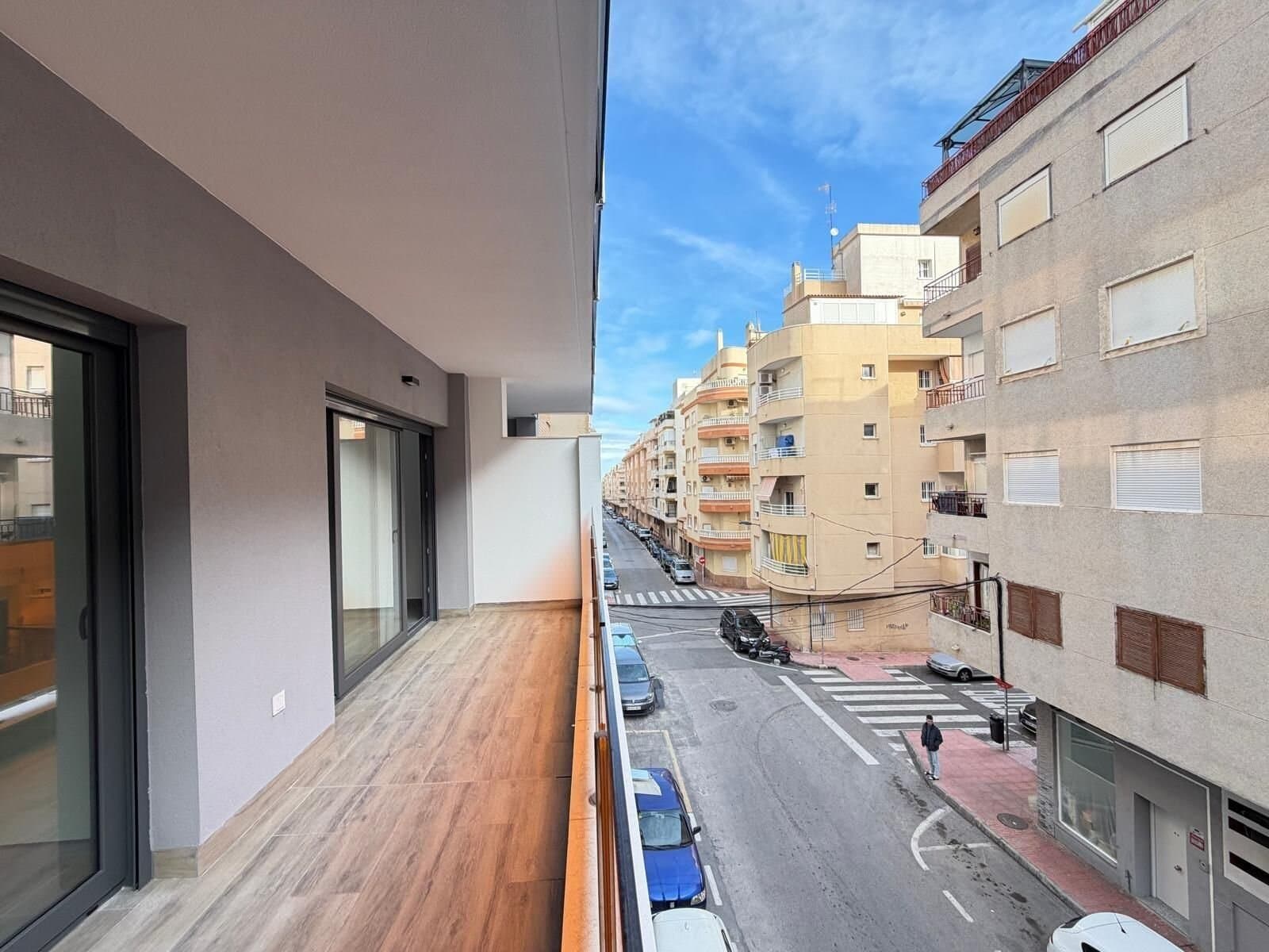 3-Bedroom Apartment in Estacion de Autobuses, Torrevieja - 34