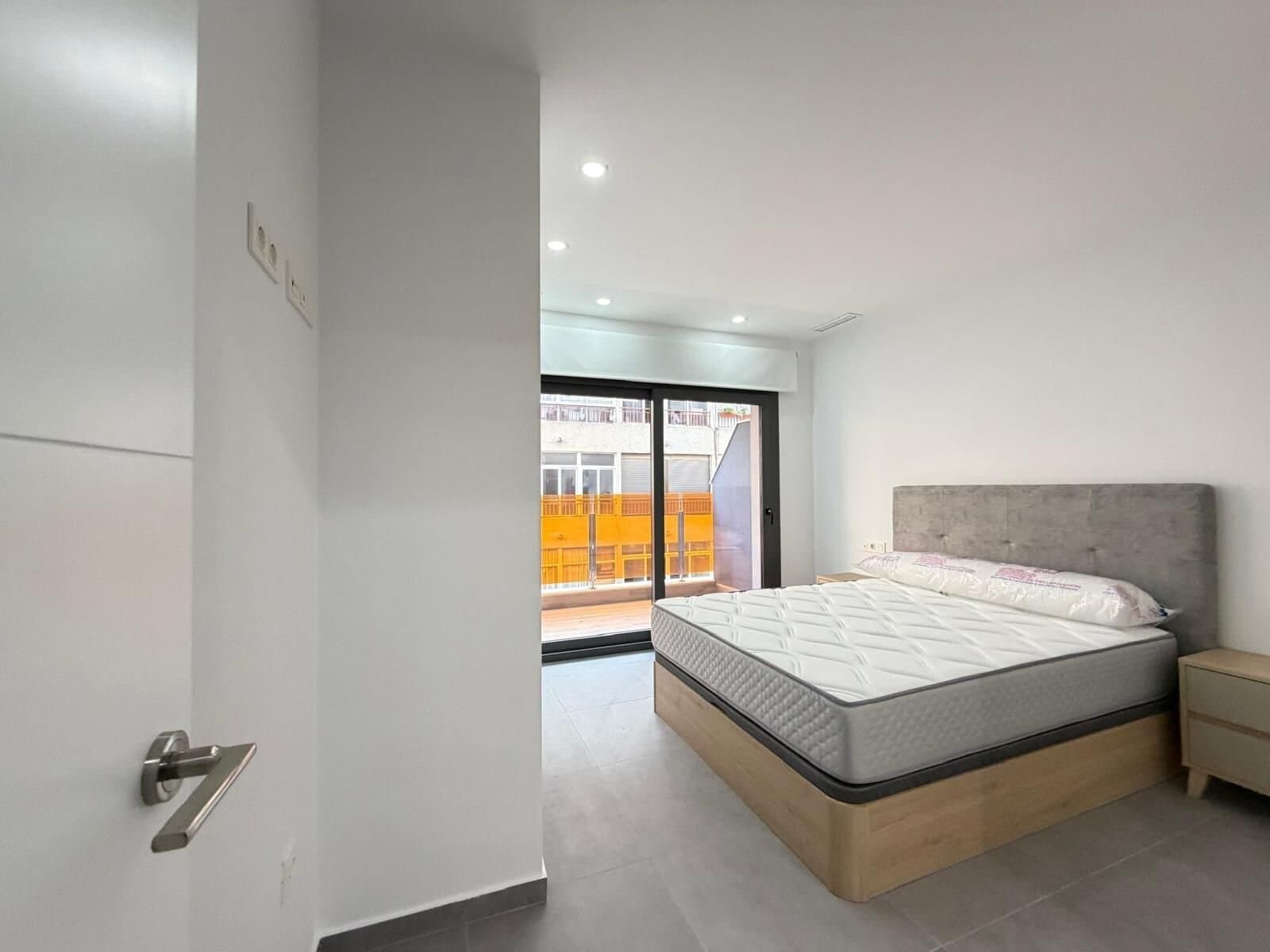 3-Bedroom Apartment in Estacion de Autobuses, Torrevieja - 35