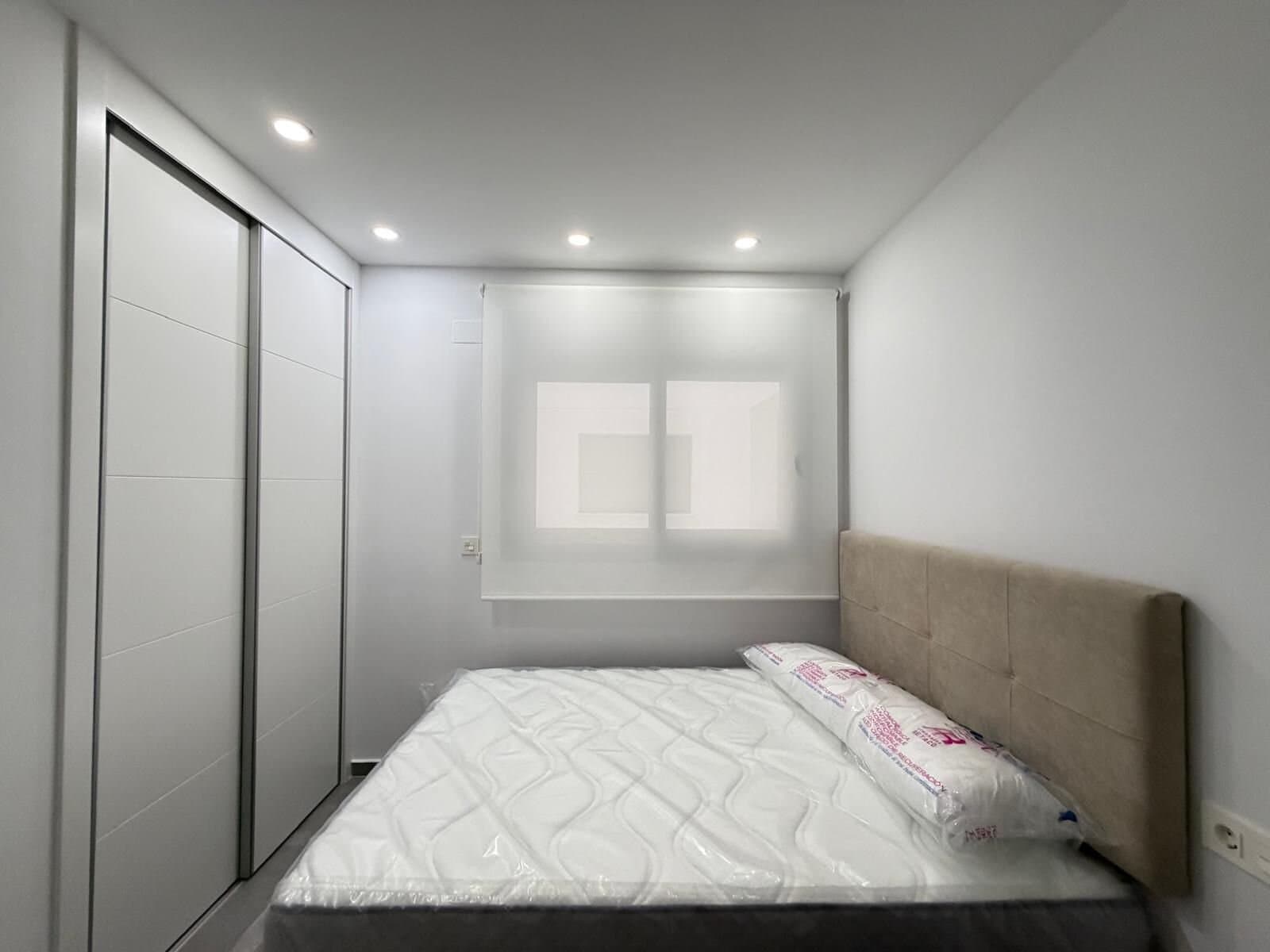 3-Bedroom Apartment in Estacion de Autobuses, Torrevieja - 7
