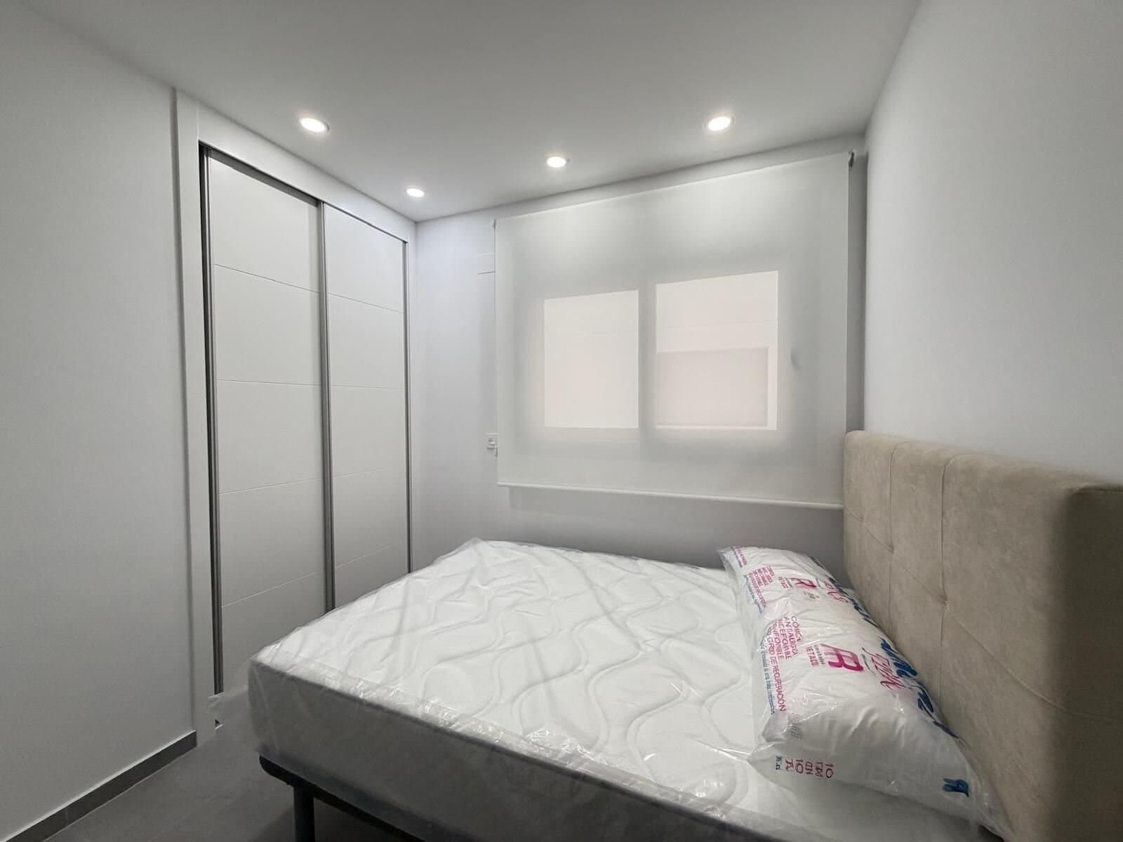 3-Bedroom Apartment in Estacion de Autobuses, Torrevieja - 8