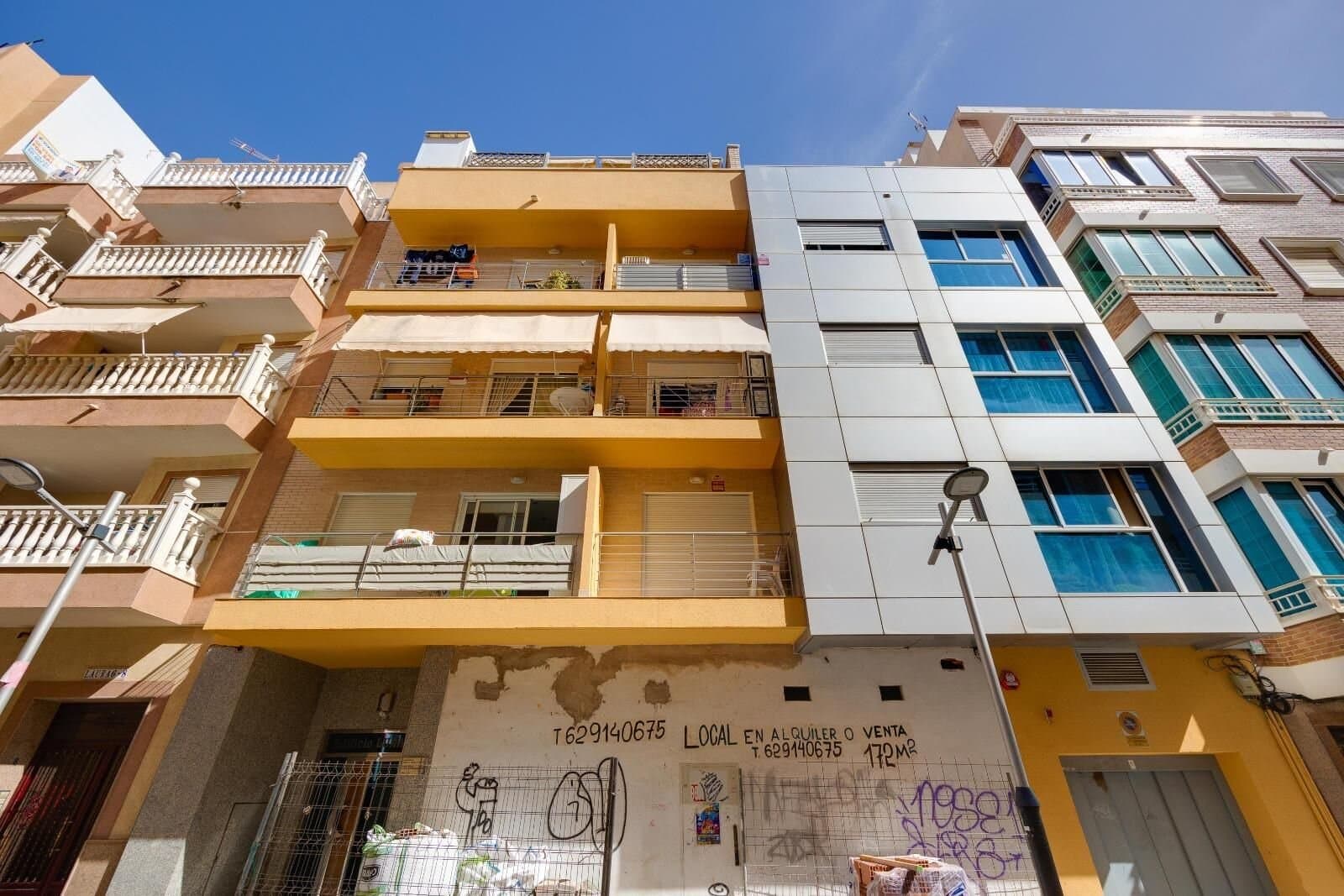 3-Bedroom Penthouse in Torrevieja, Torrevieja - 2