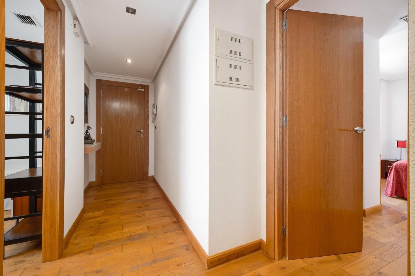 3-Bedroom Penthouse in Torrevieja, Torrevieja - 36