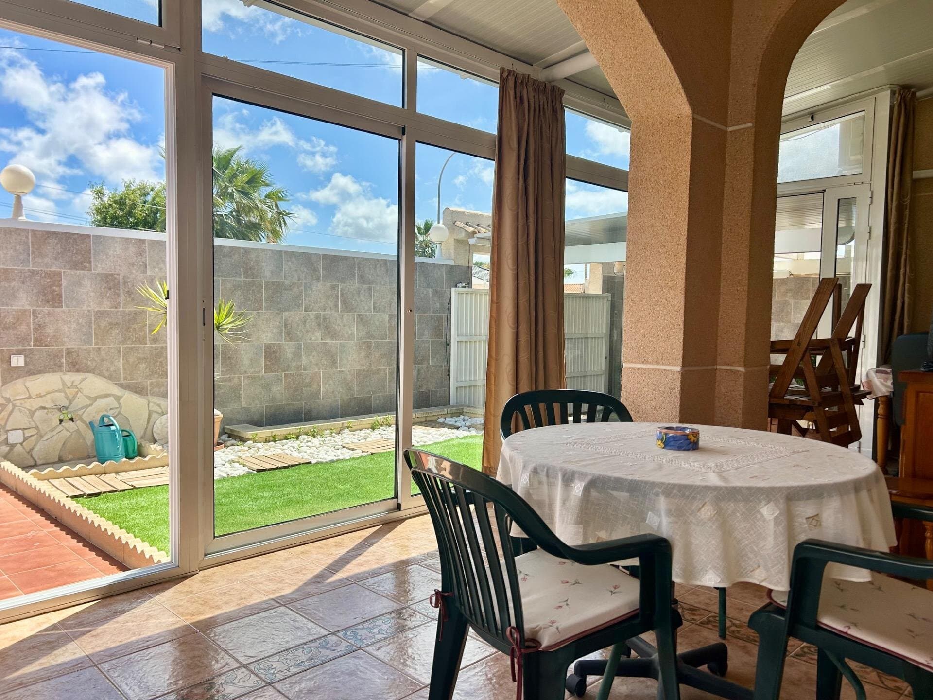 Villa de 3 Dormitorios en San Luis, Torrevieja - 10