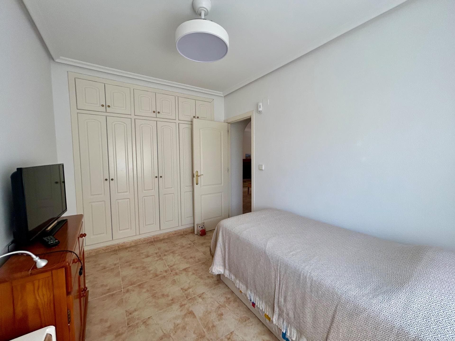 Villa de 3 Dormitorios en San Luis, Torrevieja - 23
