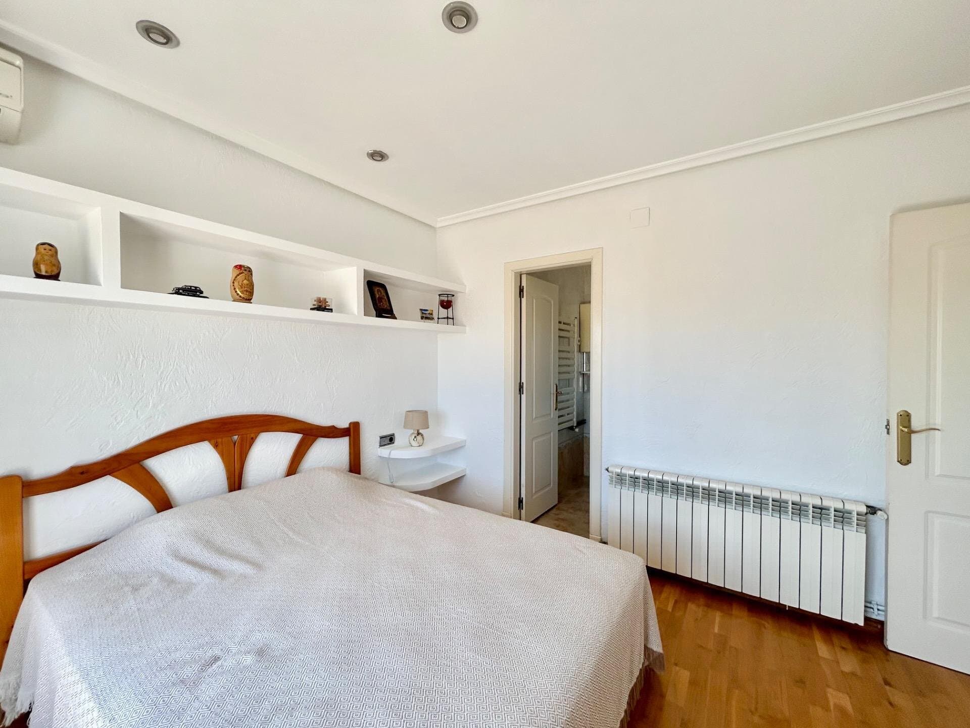 Villa de 3 Dormitorios en San Luis, Torrevieja - 25