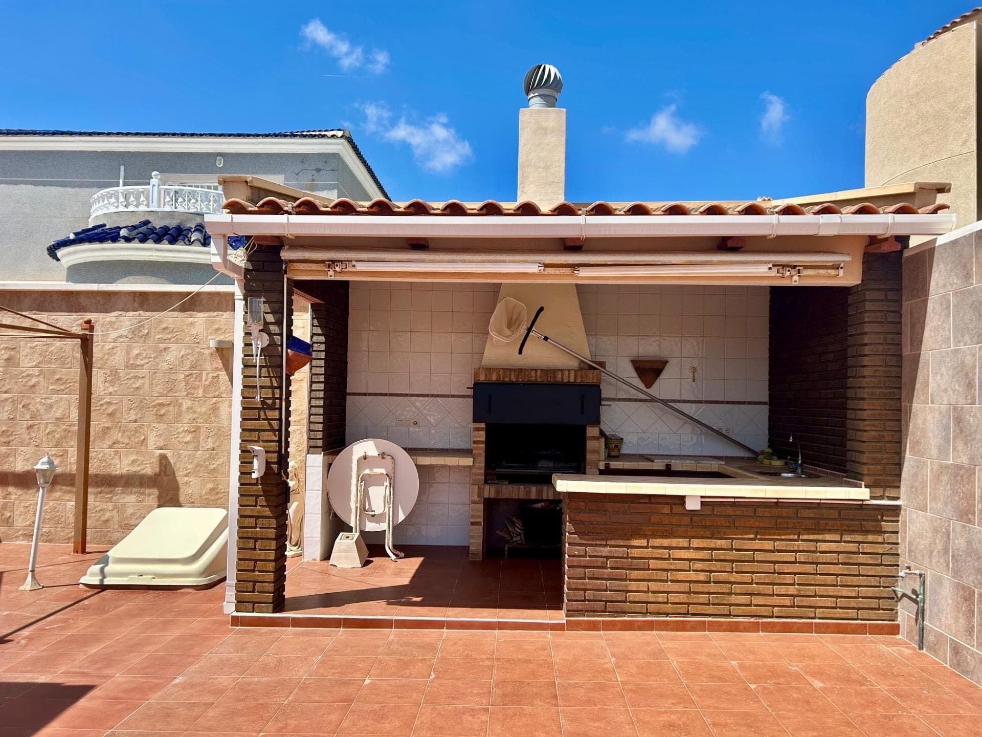 Villa de 3 Dormitorios en San Luis, Torrevieja - 4