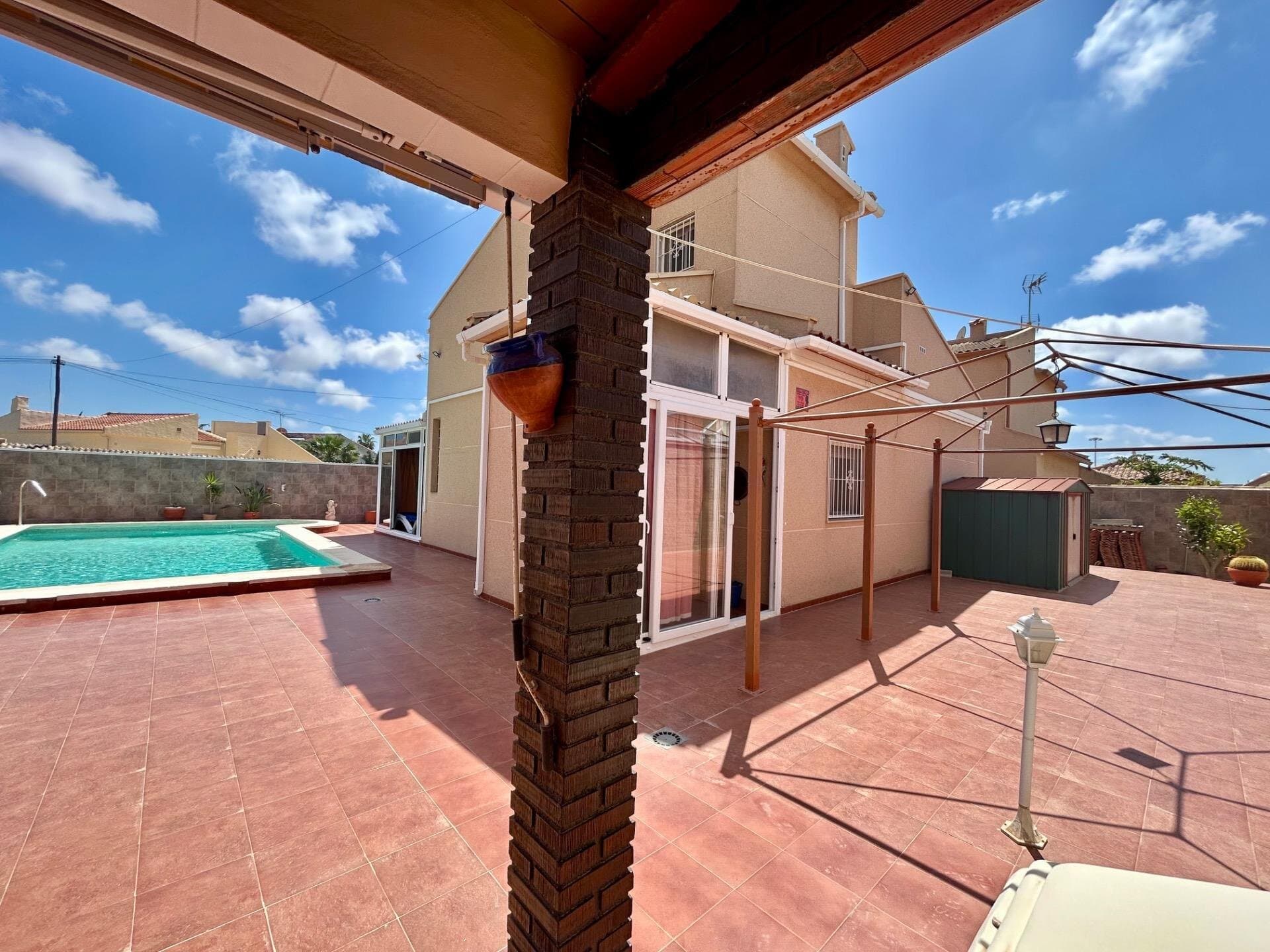 Villa de 3 Dormitorios en San Luis, Torrevieja - 6