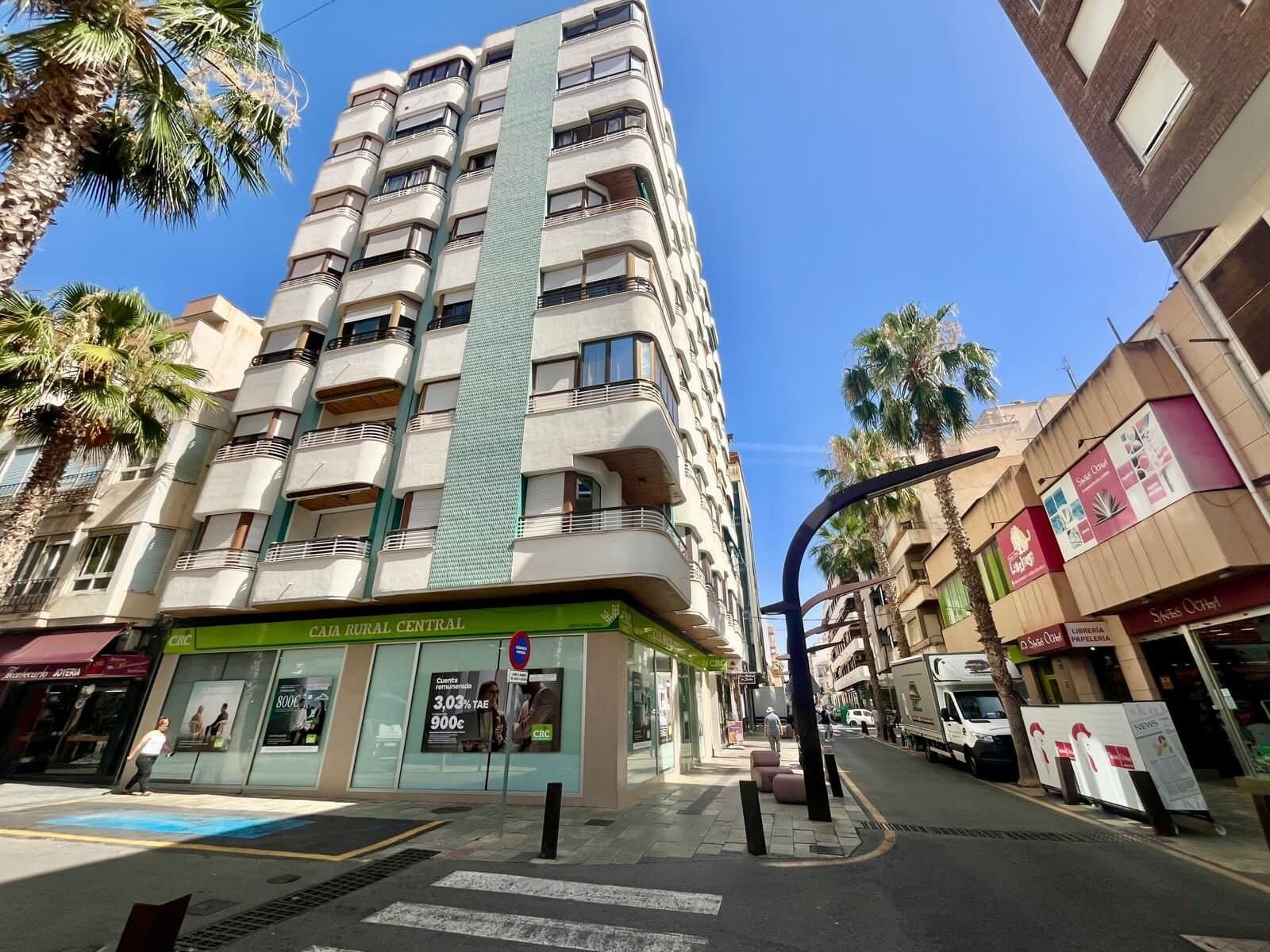 3-Bedroom Apartment in Torrevieja - 22