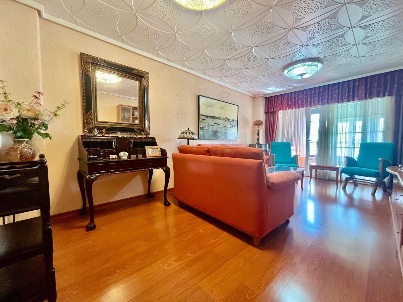3-Bedroom Apartment in Torrevieja - 3