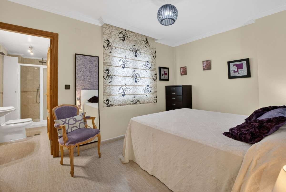 3-Bedroom Apartment in Centro, Torrevieja - 4