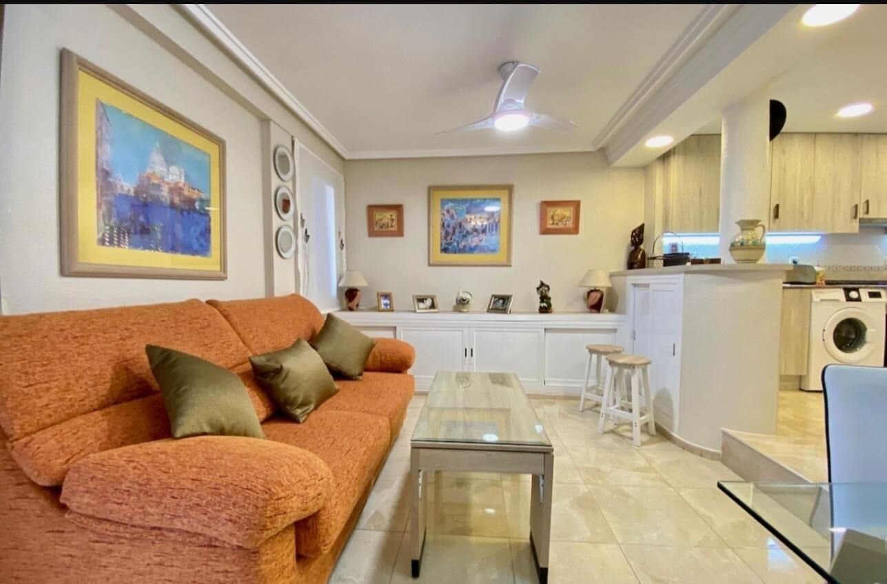 2-Bedroom Apartment in Torre la Mata, Torrevieja - 11