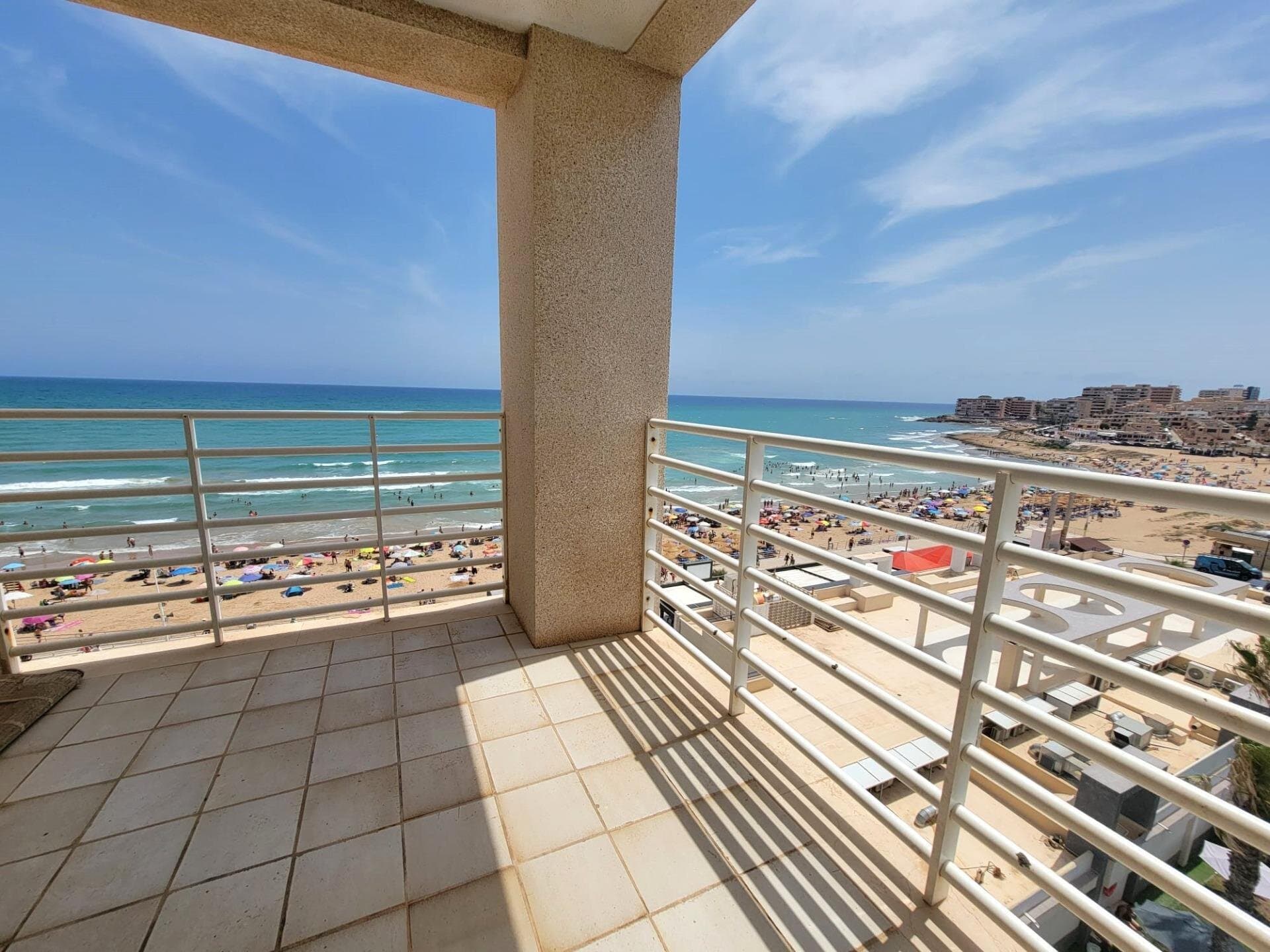 Ático de 2 Dormitorios en Torre la Mata, Torrevieja