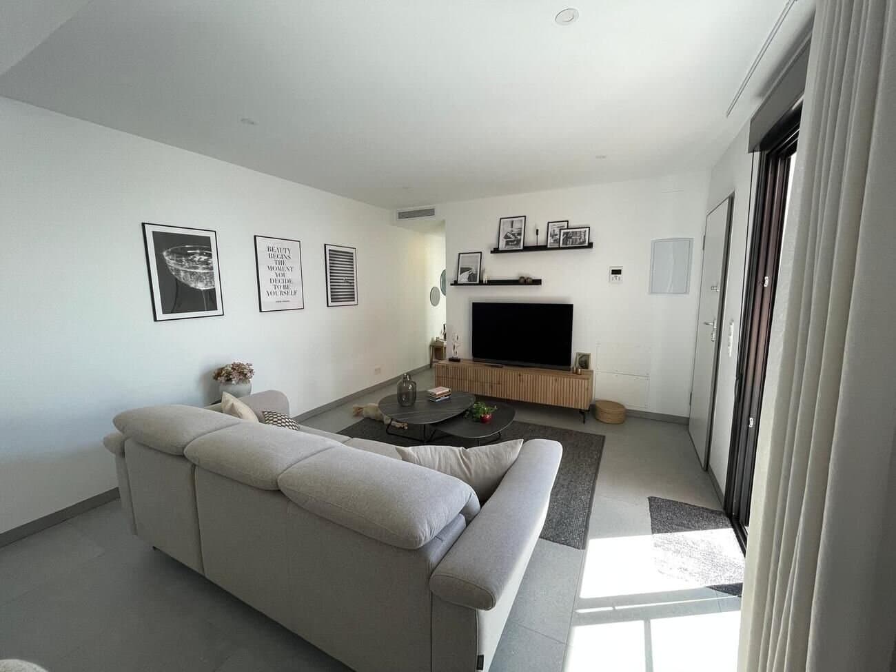 Villa de 3 Dormitorios en Roldán, Torre - Pacheco - 4