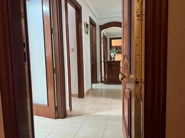 Appartement met 3 Slaapkamers in Playa del Cura, Torrevieja