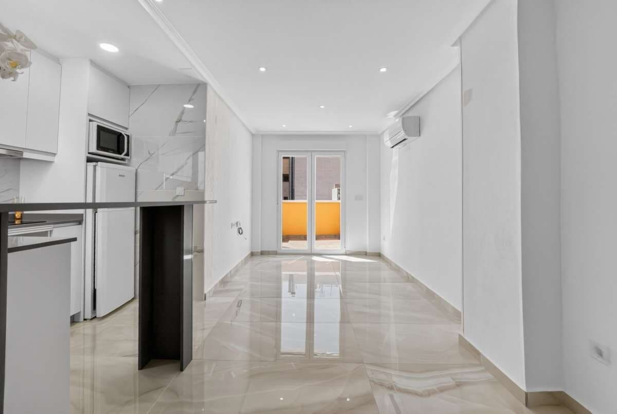 2-Bedroom Apartment in Centro, Torrevieja