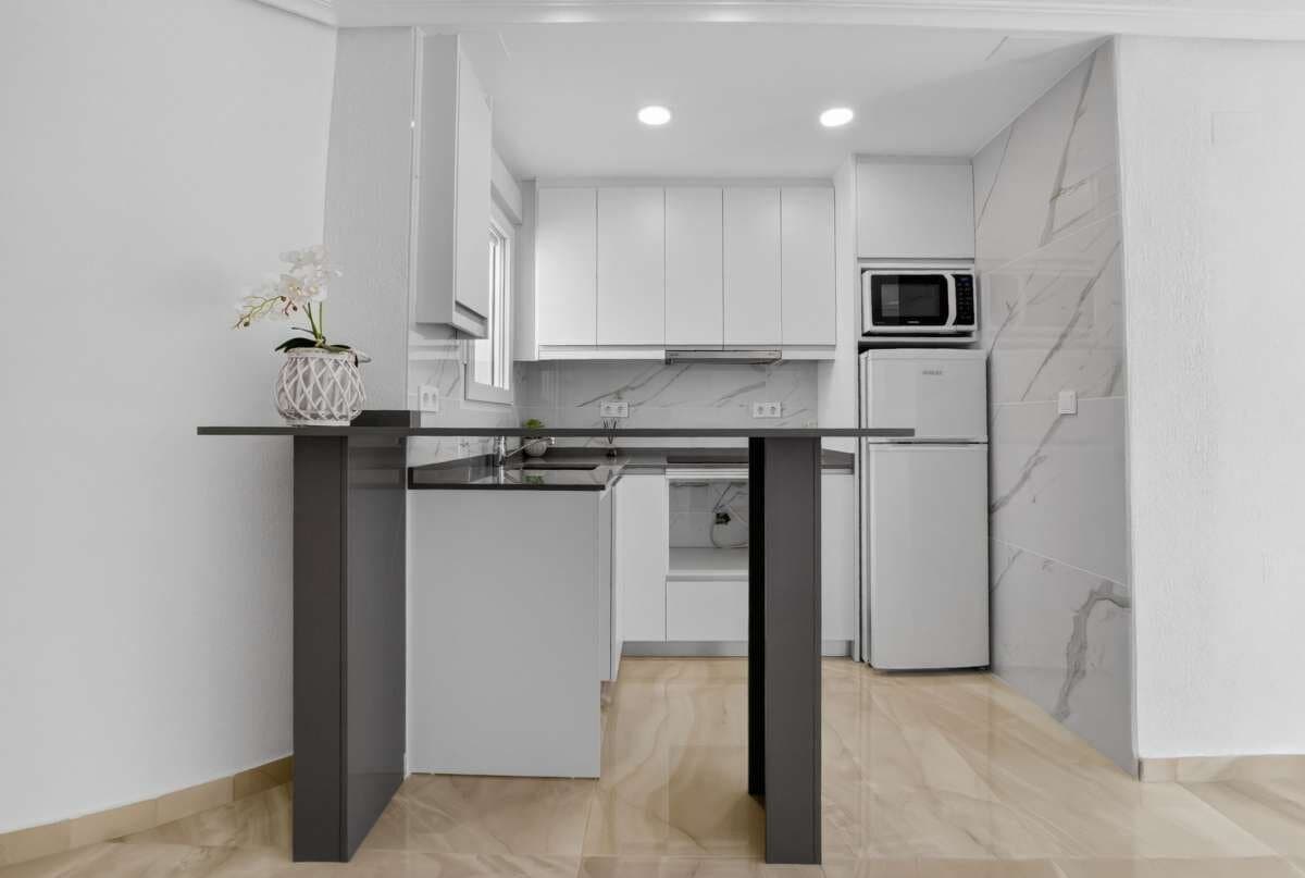 2-Bedroom Apartment in Centro, Torrevieja - 6