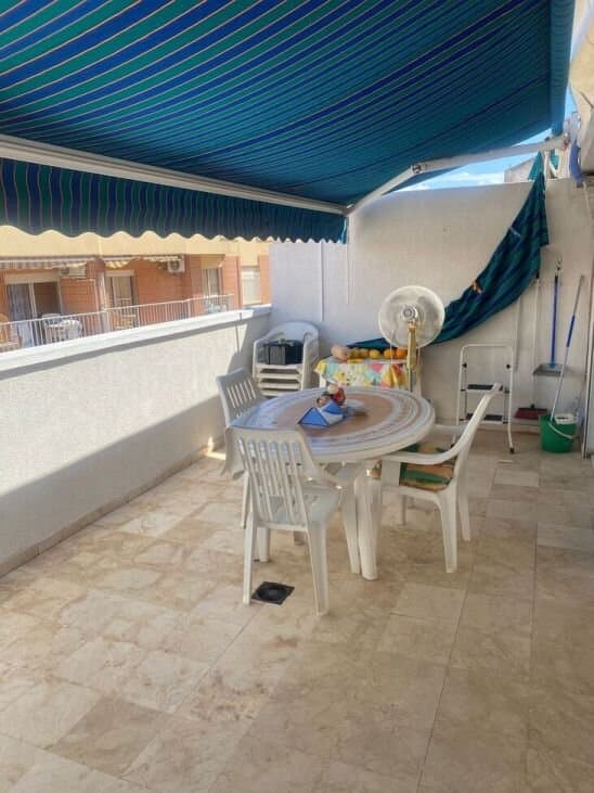Ático de 1 Dormitorios en Habaneras, Torrevieja - 2
