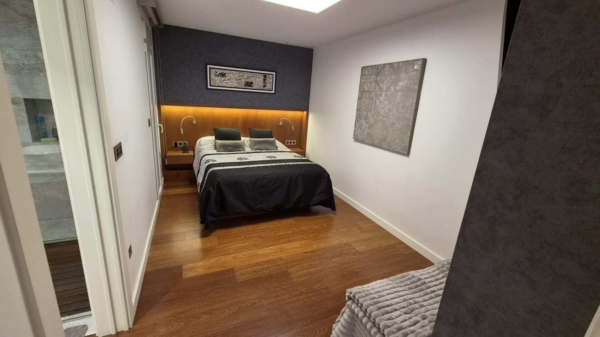 4-Bedroom Apartment in Centro, Torrevieja - 11